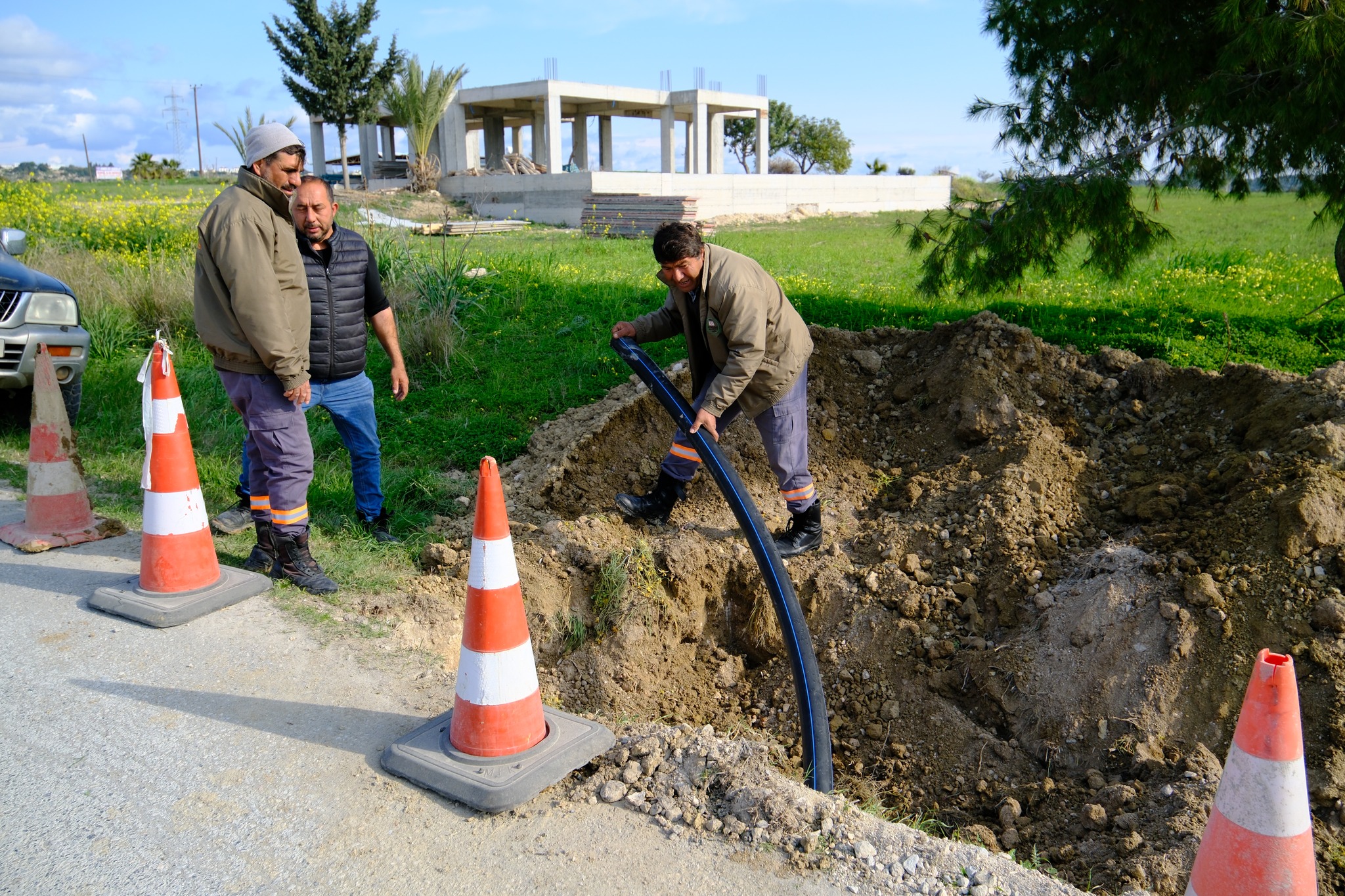 Mehmetçik Büyükkonuk Belediyesi Yatırımlarına Devam Ettiğini Bildirdi (2)