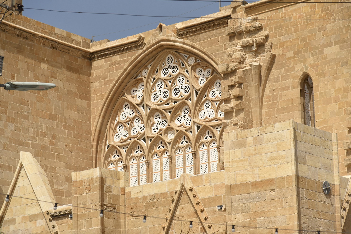 1746709161381Selimiye Camii Restorasyonu Tamamlandı 8 So
