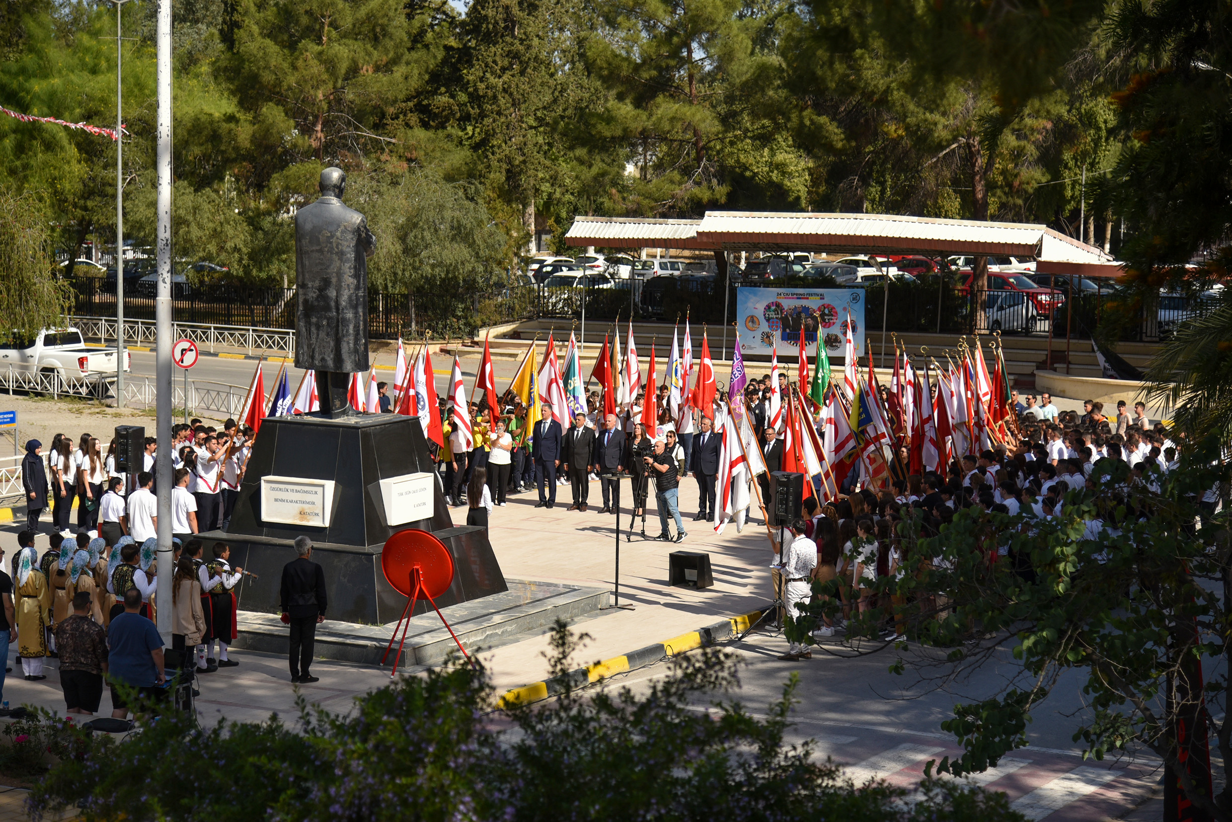 174712191880119 Mayıs Atatürk Anıtı Tören 2 So