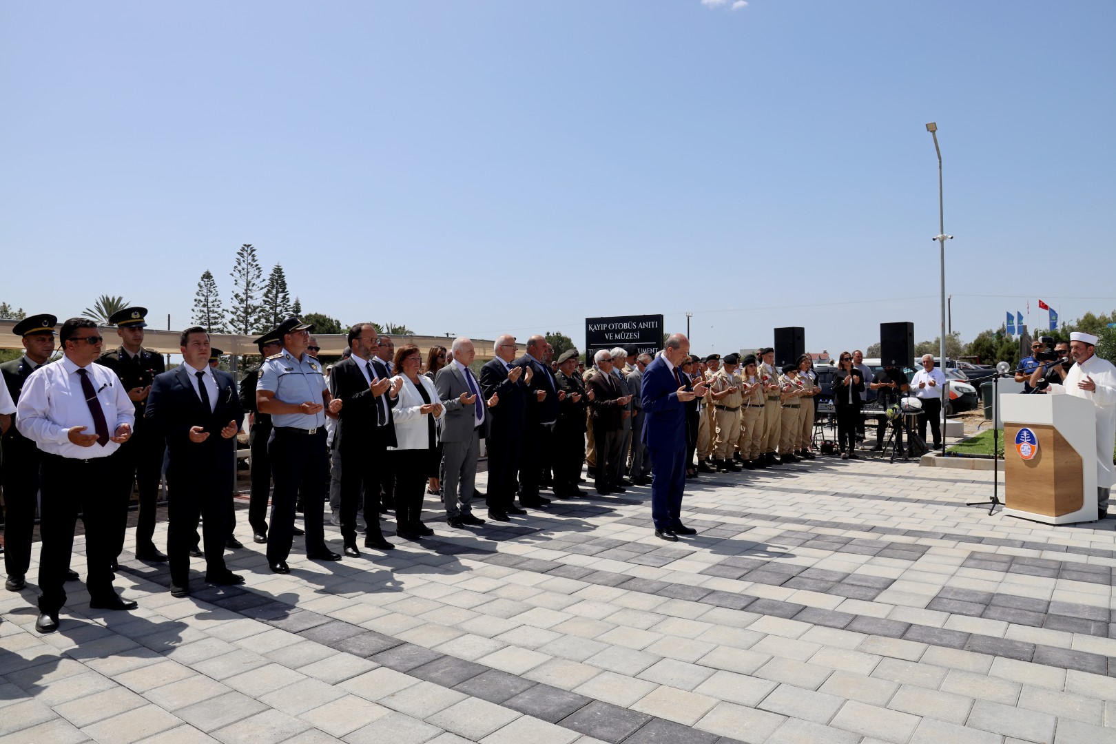 1747132659647Kayip Otobüs Foto (İskele Bel) 5