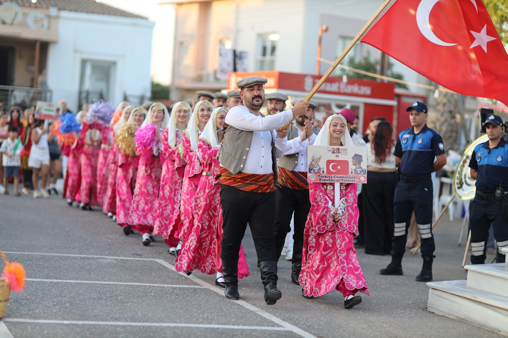 1751103046039İskele Festi̇vali̇ Başladi 36