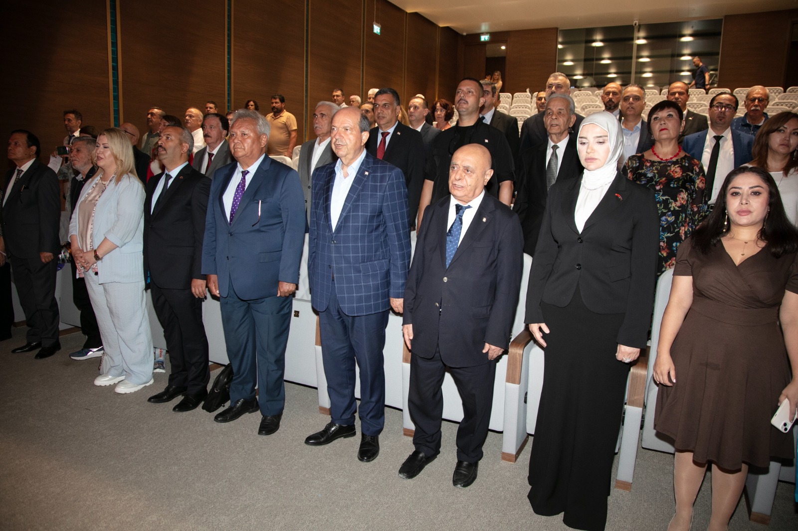 1754303671873Cumhurbaşkanı Tatar Ödül (3)