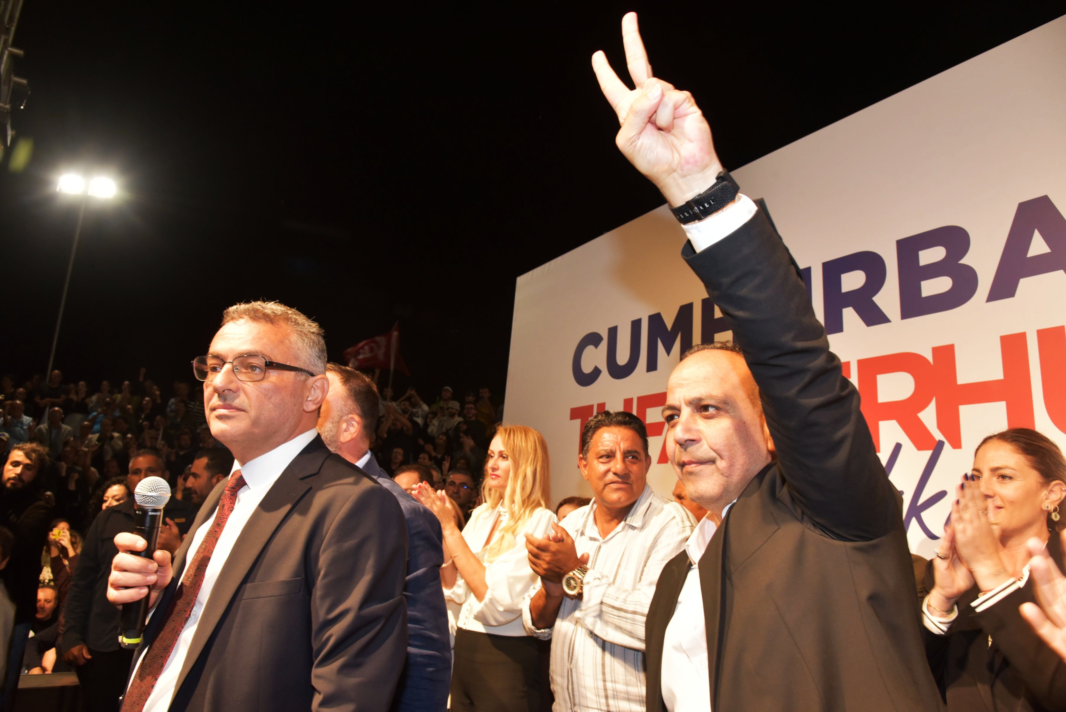 1760905409002Erhürman Kutlama Ti̇m (5)