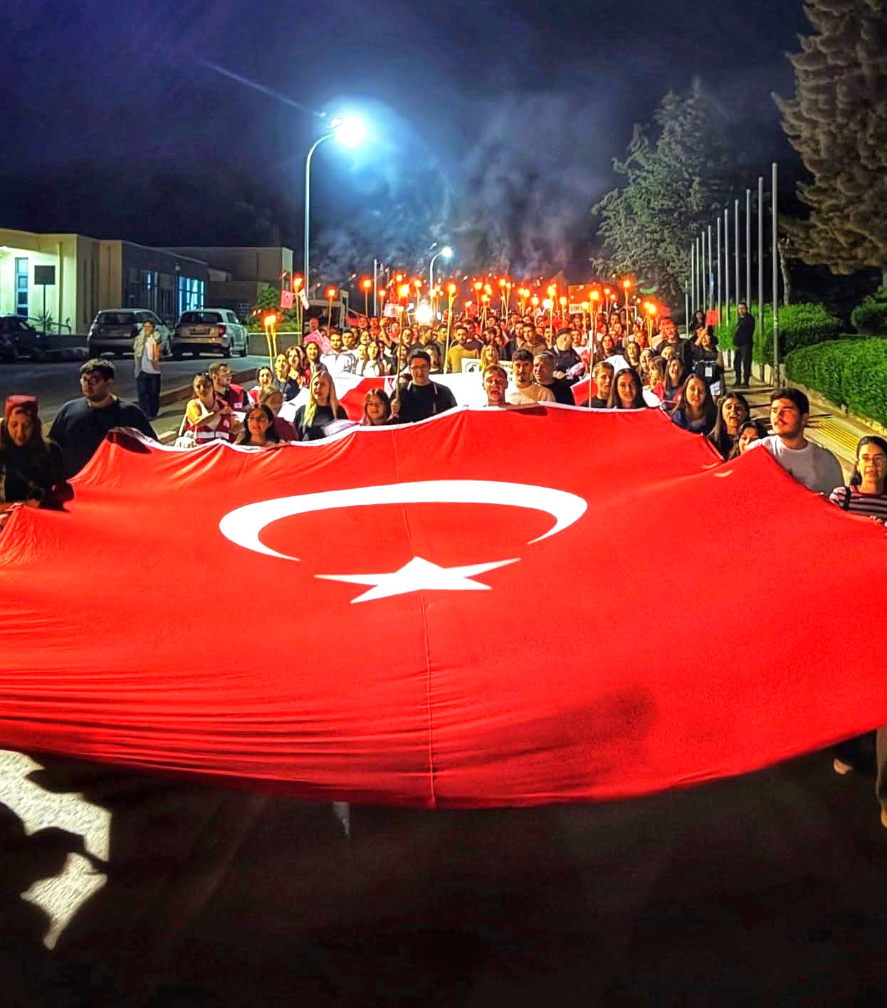 1761831108089Daü 29 Eki̇m Yürüyüş10