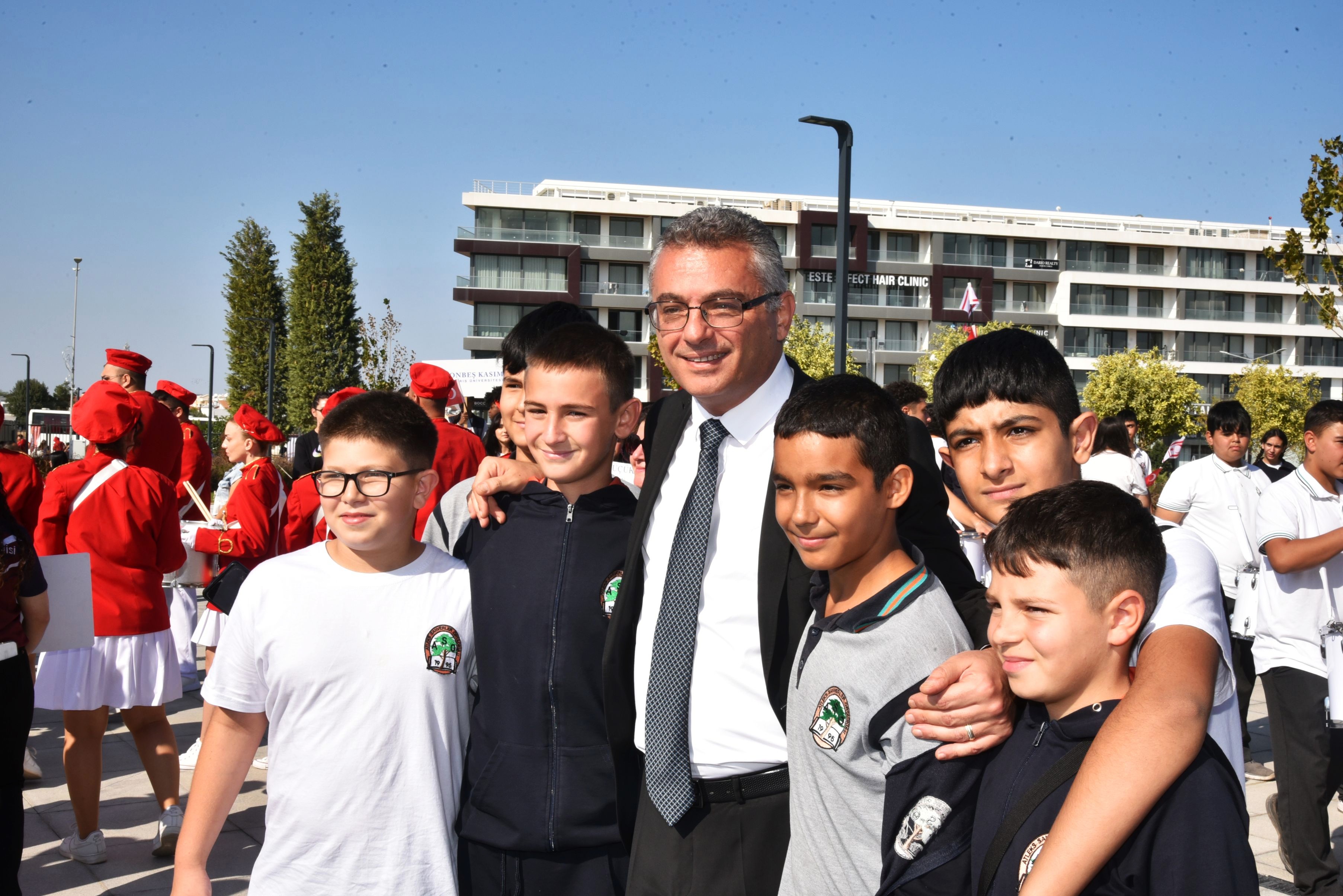 1763117437000Cumhuri̇yet Kortej Ti̇m (7)