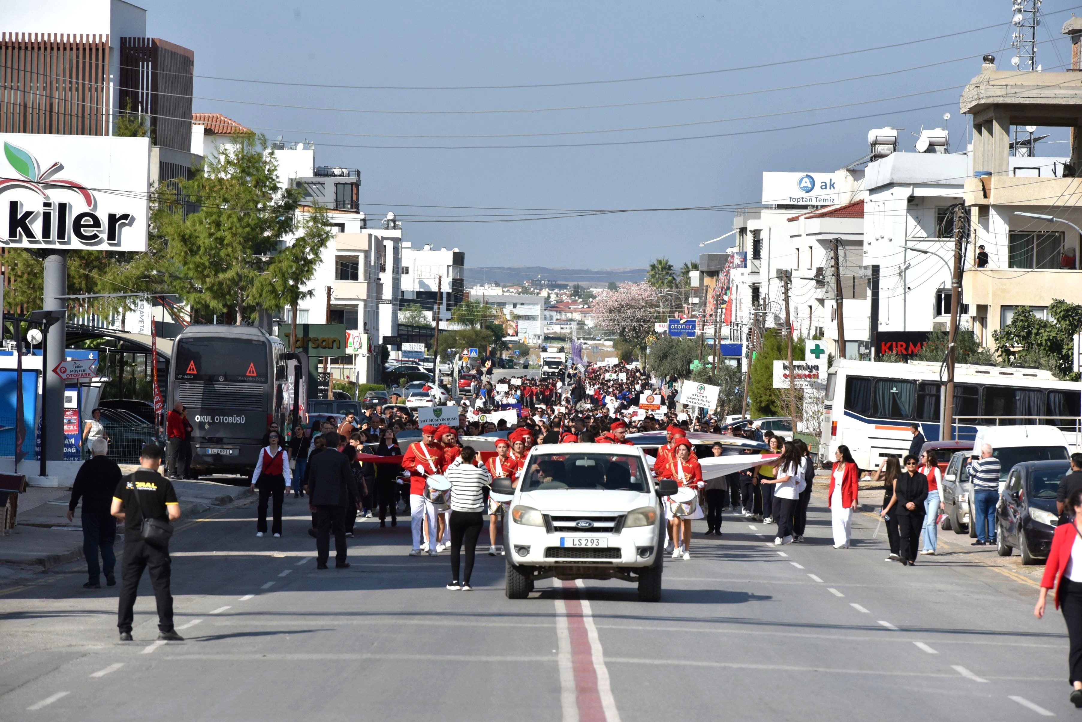 1763117437002Cumhuri̇yet Kortej Ti̇m (13)