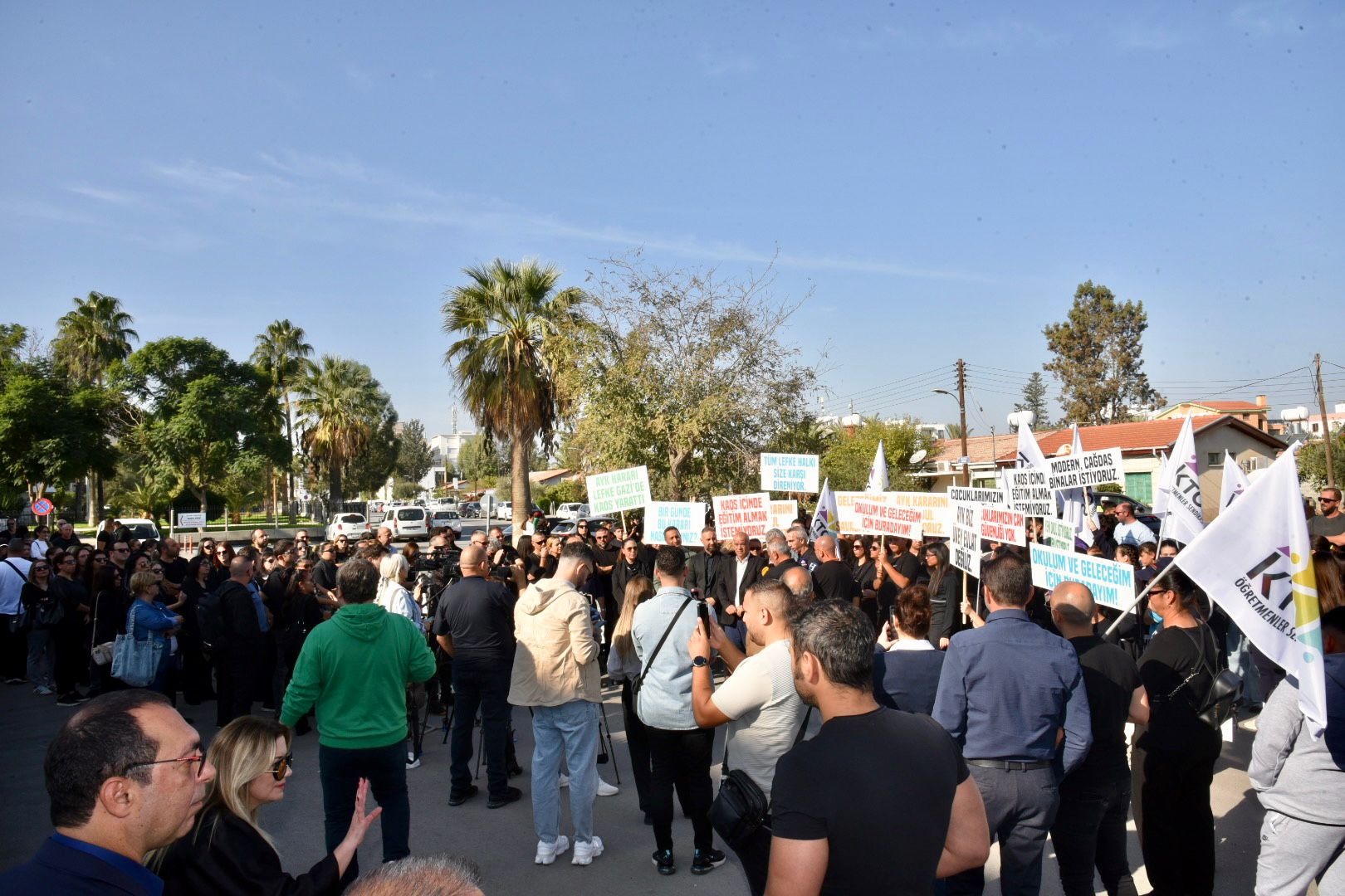 1763544726648Ktös Lefke İstiklal İlkokulu Grev Ti̇m (10)