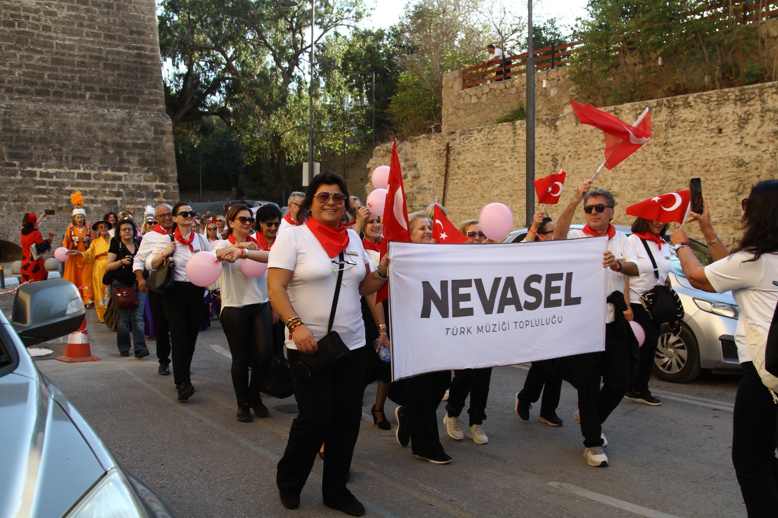 1763549919648Bahar Gökhan (6)