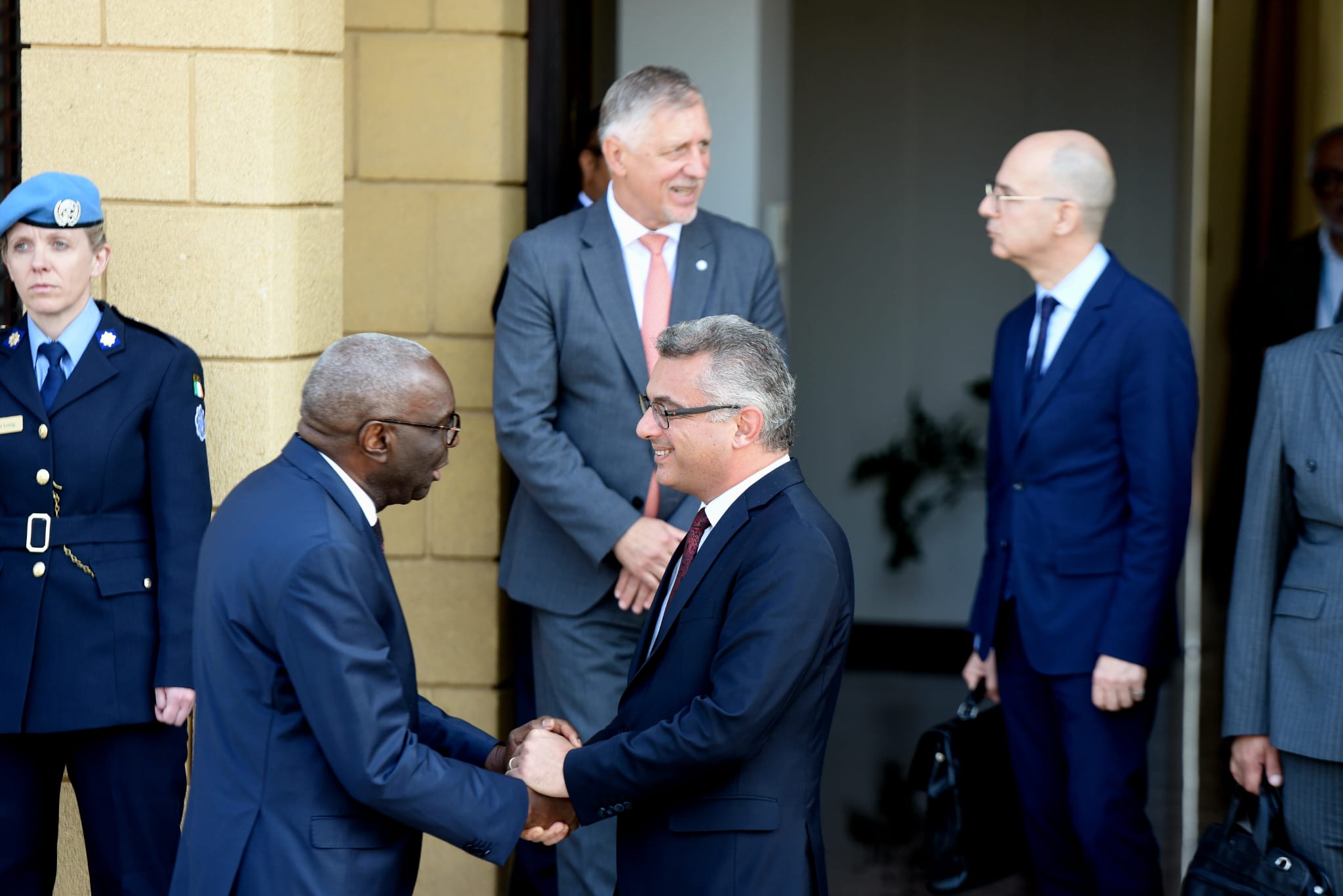 1763631883935Li̇derler Görüşmesi̇ Sona Erdi̇ Ero (3)