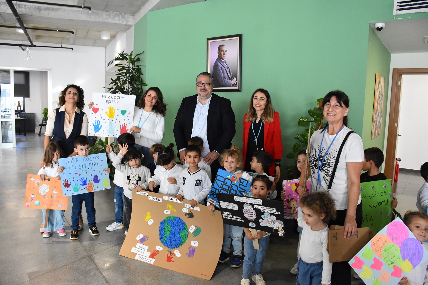 1763646802617Gi̇rne Beledi̇yesi̇ Unique Kids 1-1