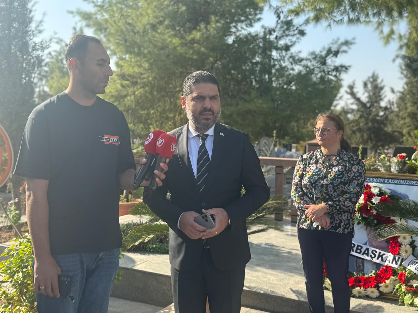 1763809648164Sali̇h Mi̇roğlu Anma (1)