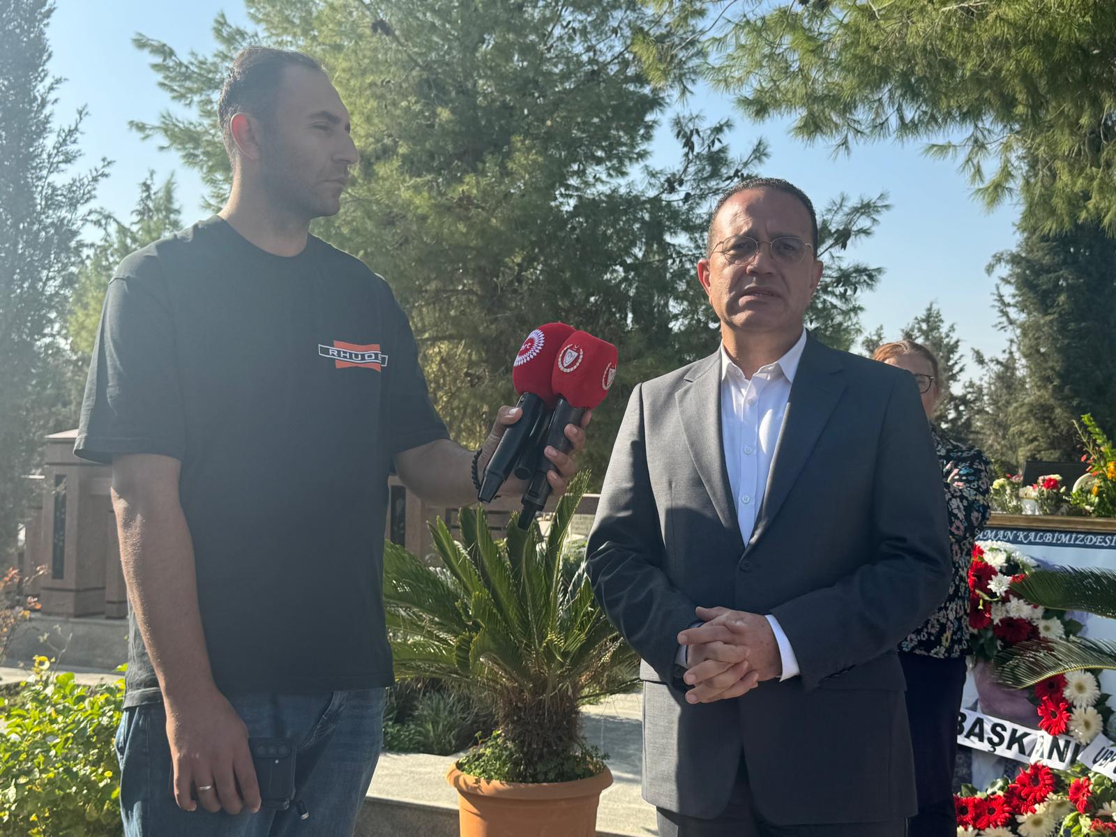 1763809648167Sali̇h Mi̇roğlu Anma (6)