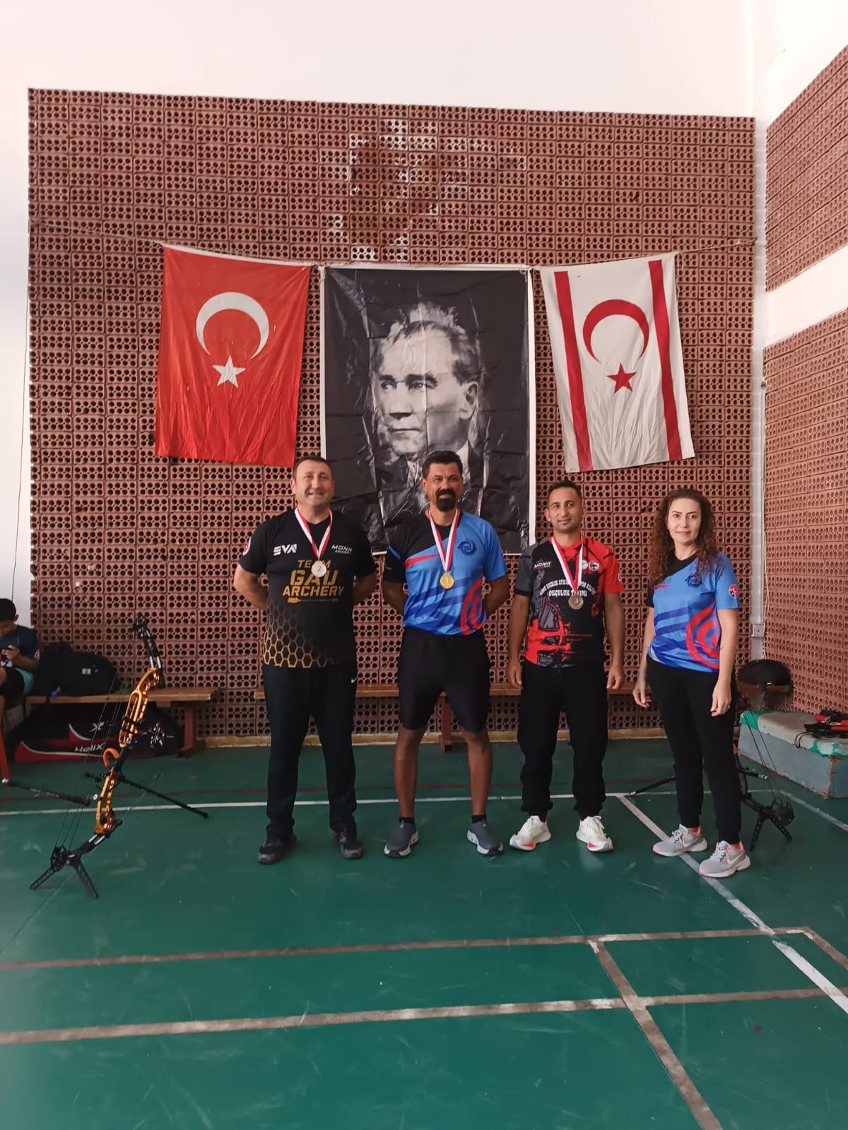Girne’de “10 Kasım Atatürk’ü Anma Kapalı Salon Okçuluk Yarışması” Düzenlendi (2)
