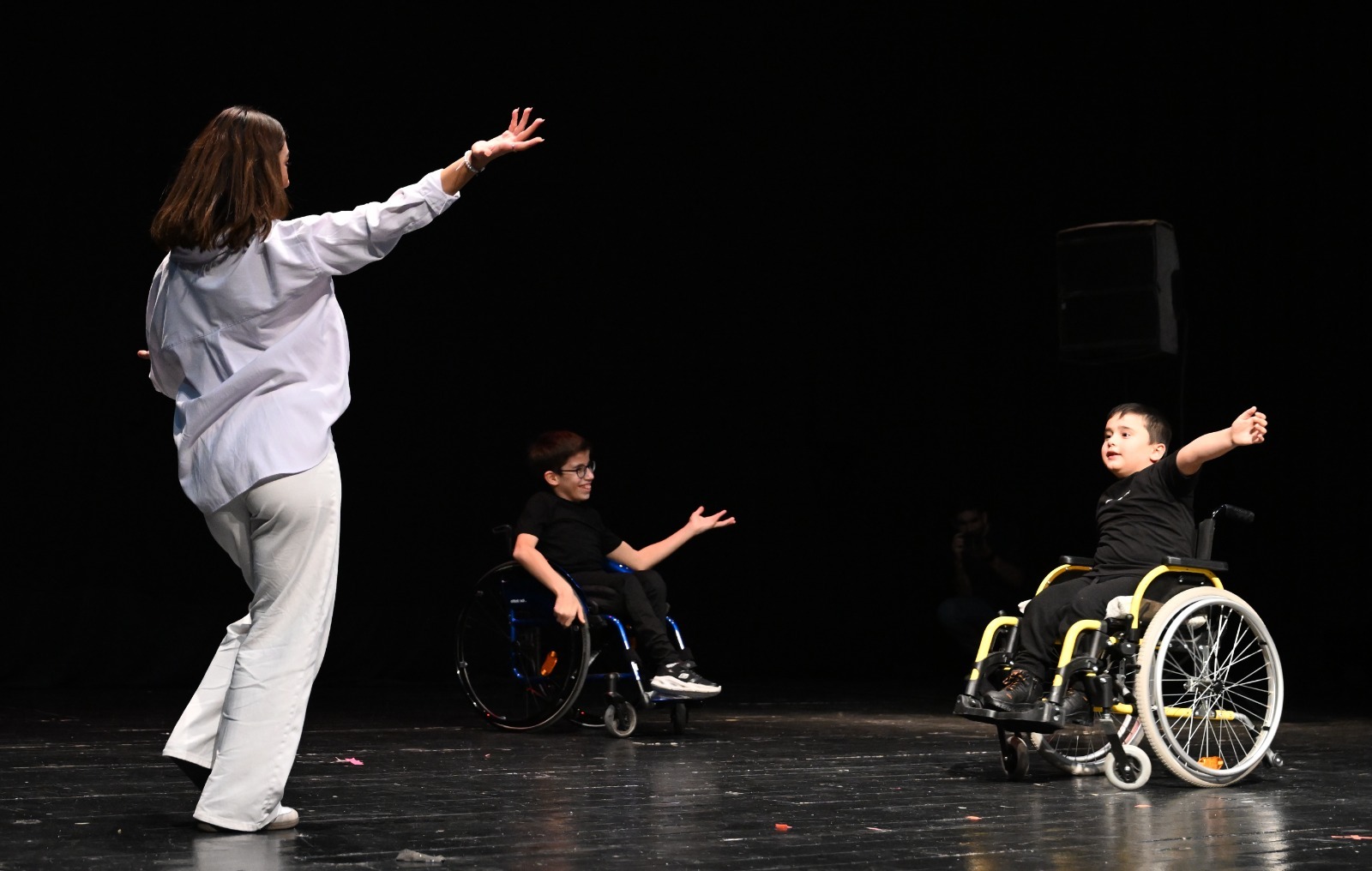 1764756434375Ltb Engelsi̇z Sanat (13)