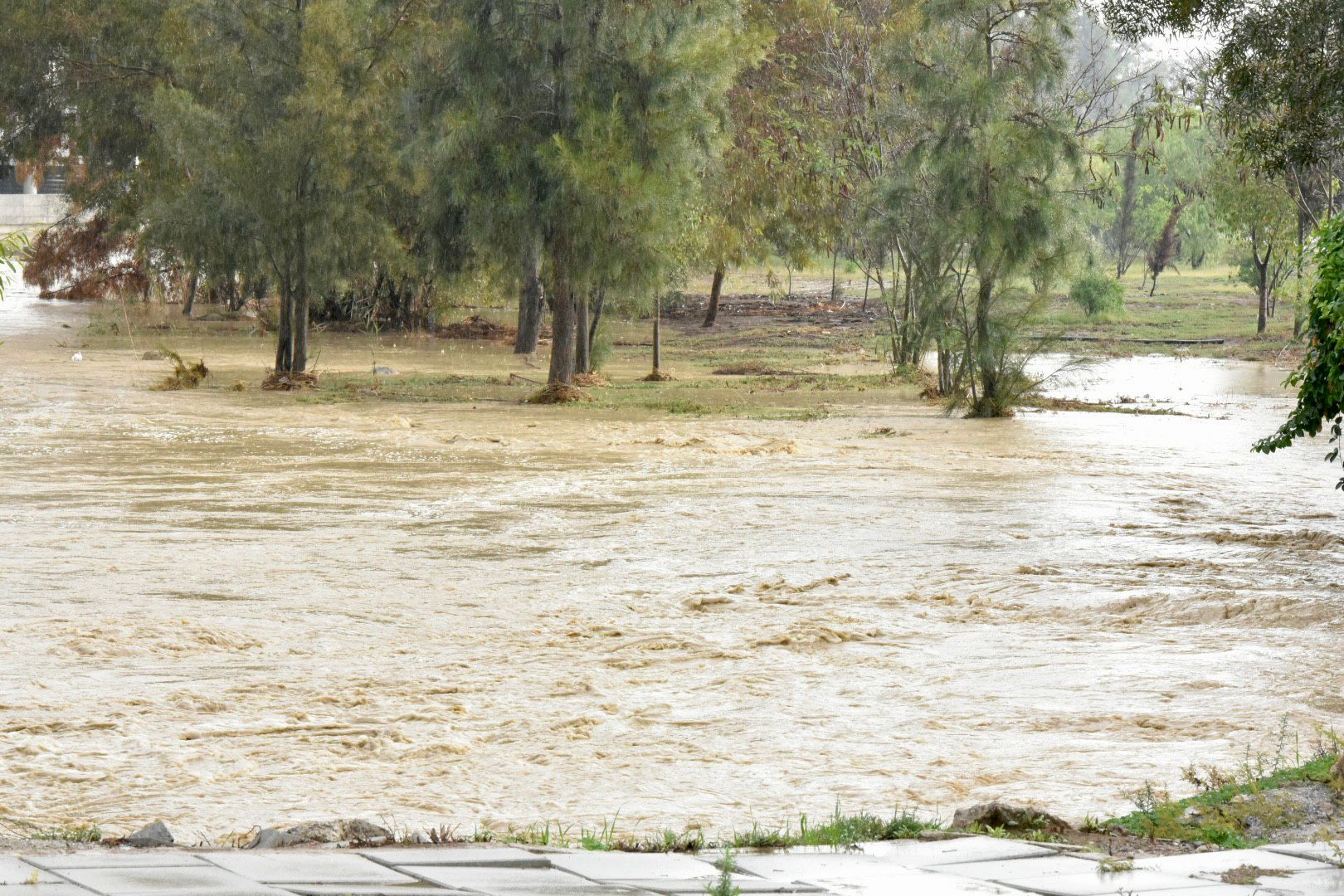 1765270386732Lefkoşa Su Baskını Ti̇m (10)