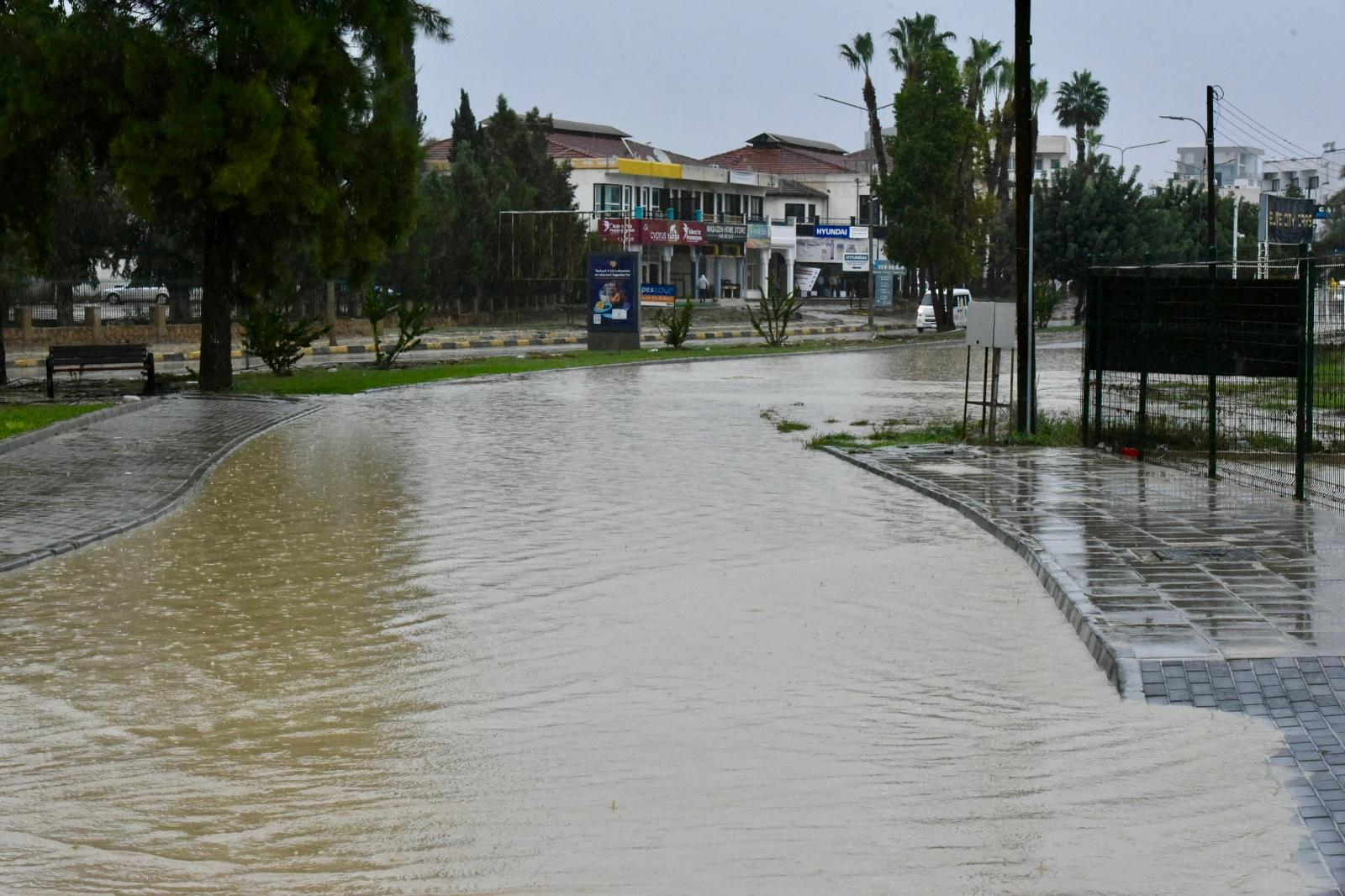 1765360145715Yağmurlar (Ti̇m) 6