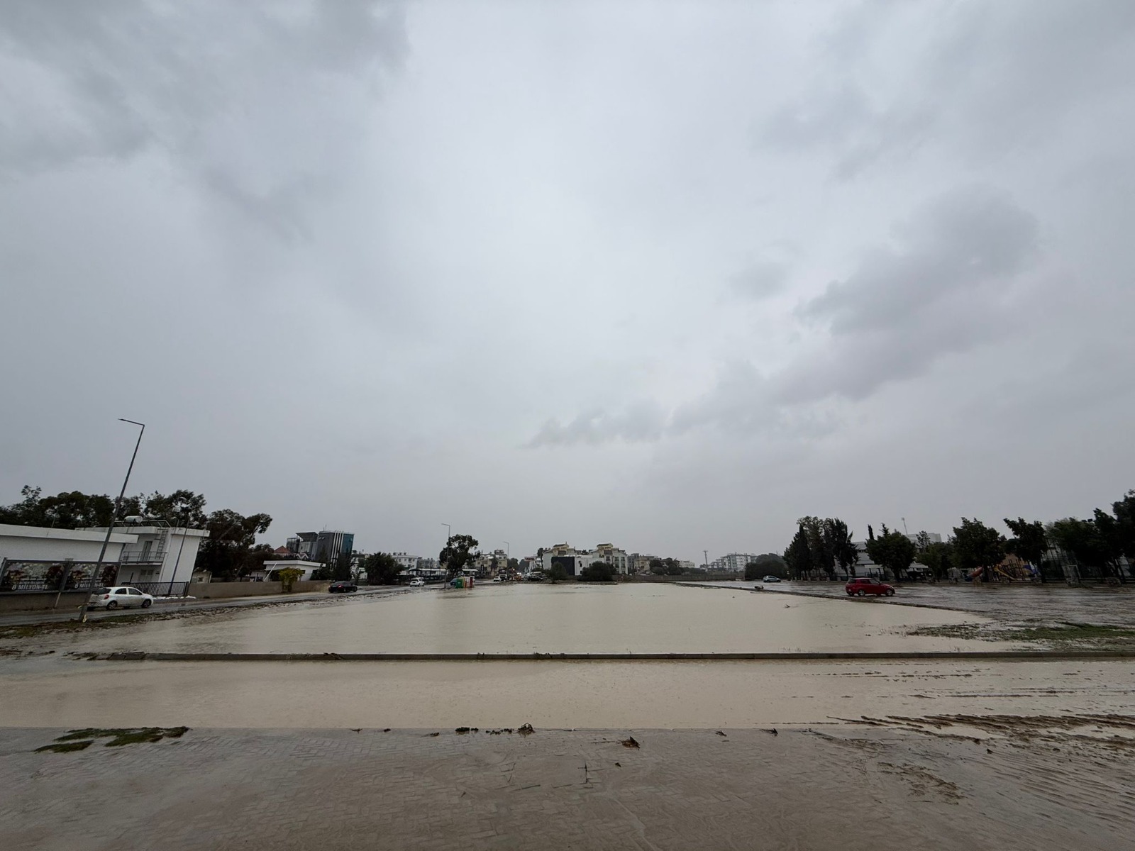 1765360145716Yağmurlar (Ti̇m) 9