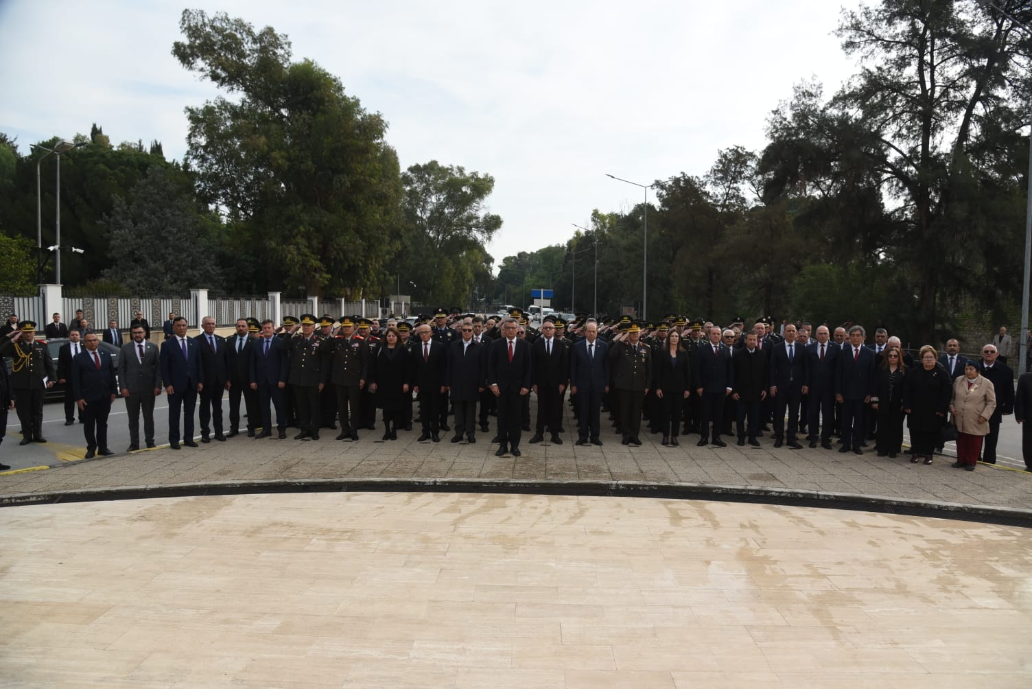 1766309297708Şehitler Anıtı Tören 5