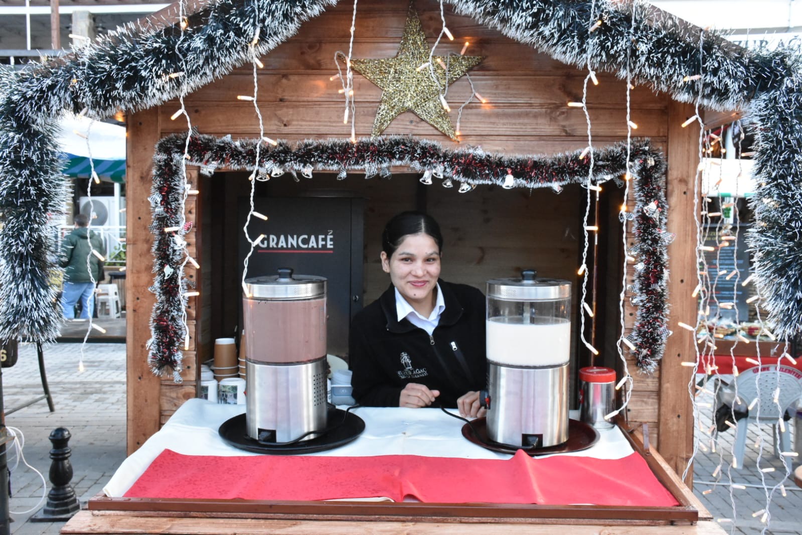 1766828210782Bellapais Yeni Yıl Pazarı (2)