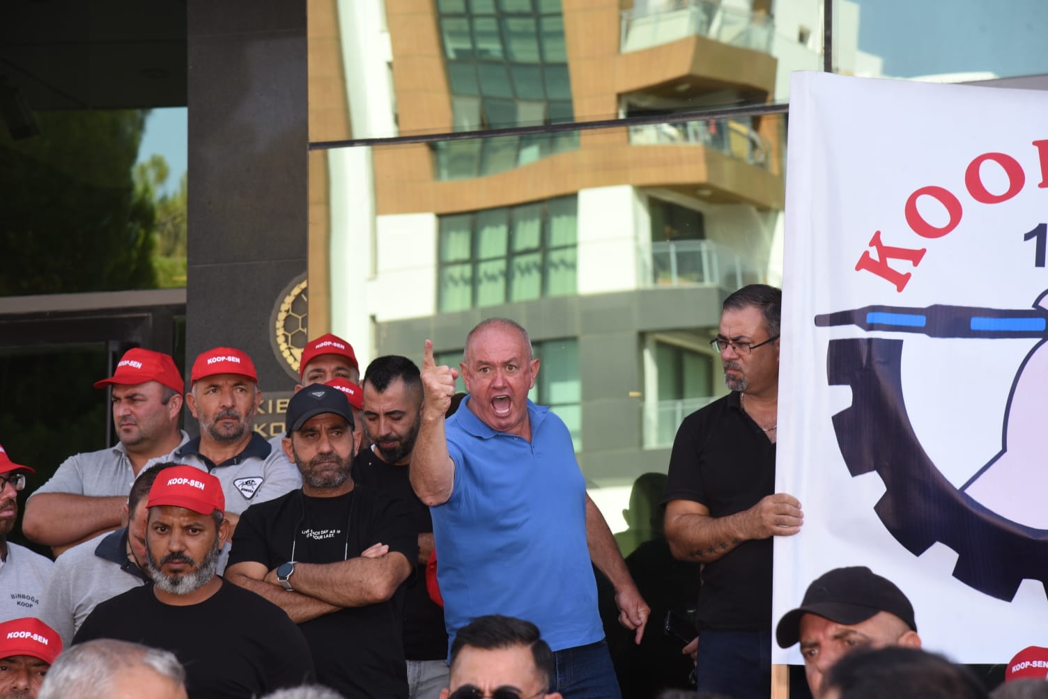 17669098222131754992006624Koop Sen Grev (3)