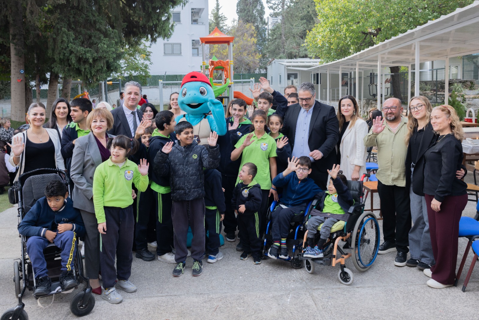 3Da8B183 2224 4F43 Aaf1 Aa8B44B1Ba67