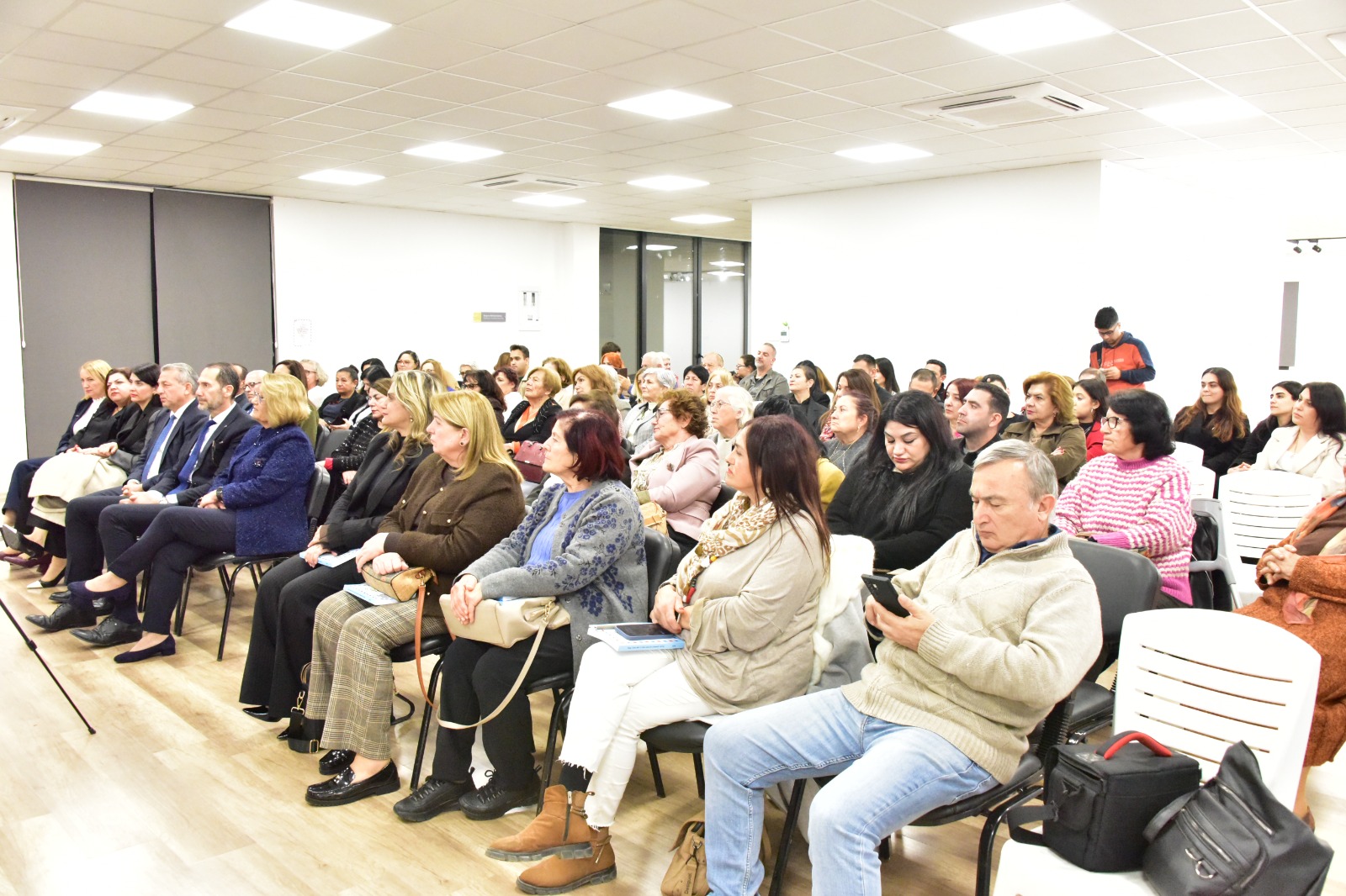 17686495324445C157B52 D728 4D41 8795 E55E3453B921