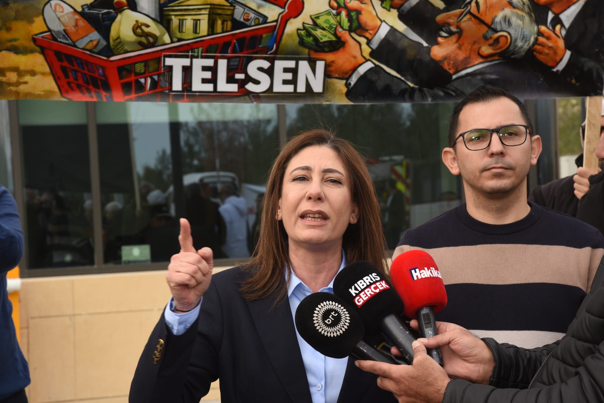 1769516091324Tel Sen Eylemi Meclis Önünde (11)