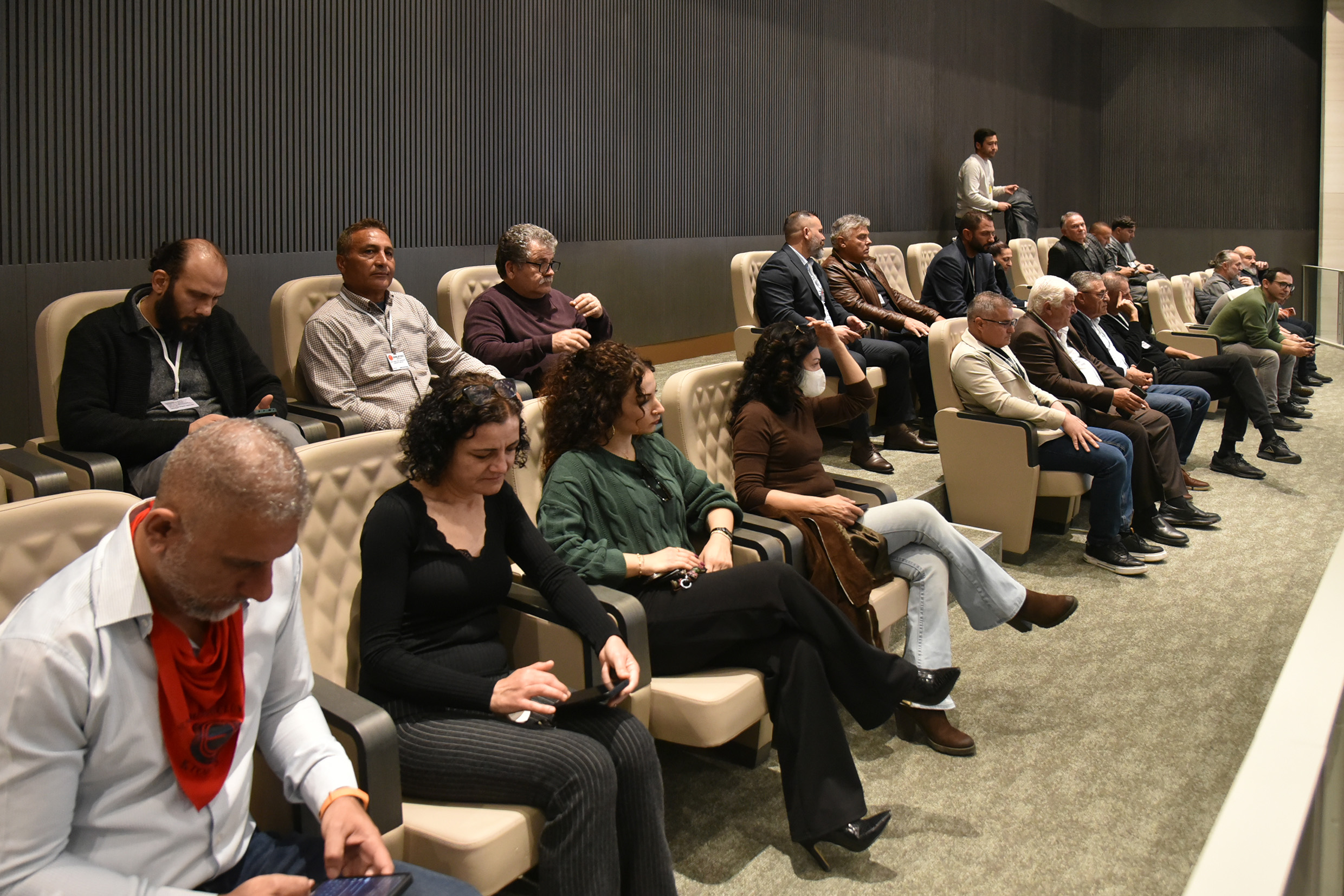 1771323393600Sendikalar Fiber Optik Protokolu Icin Mecliste 9 So