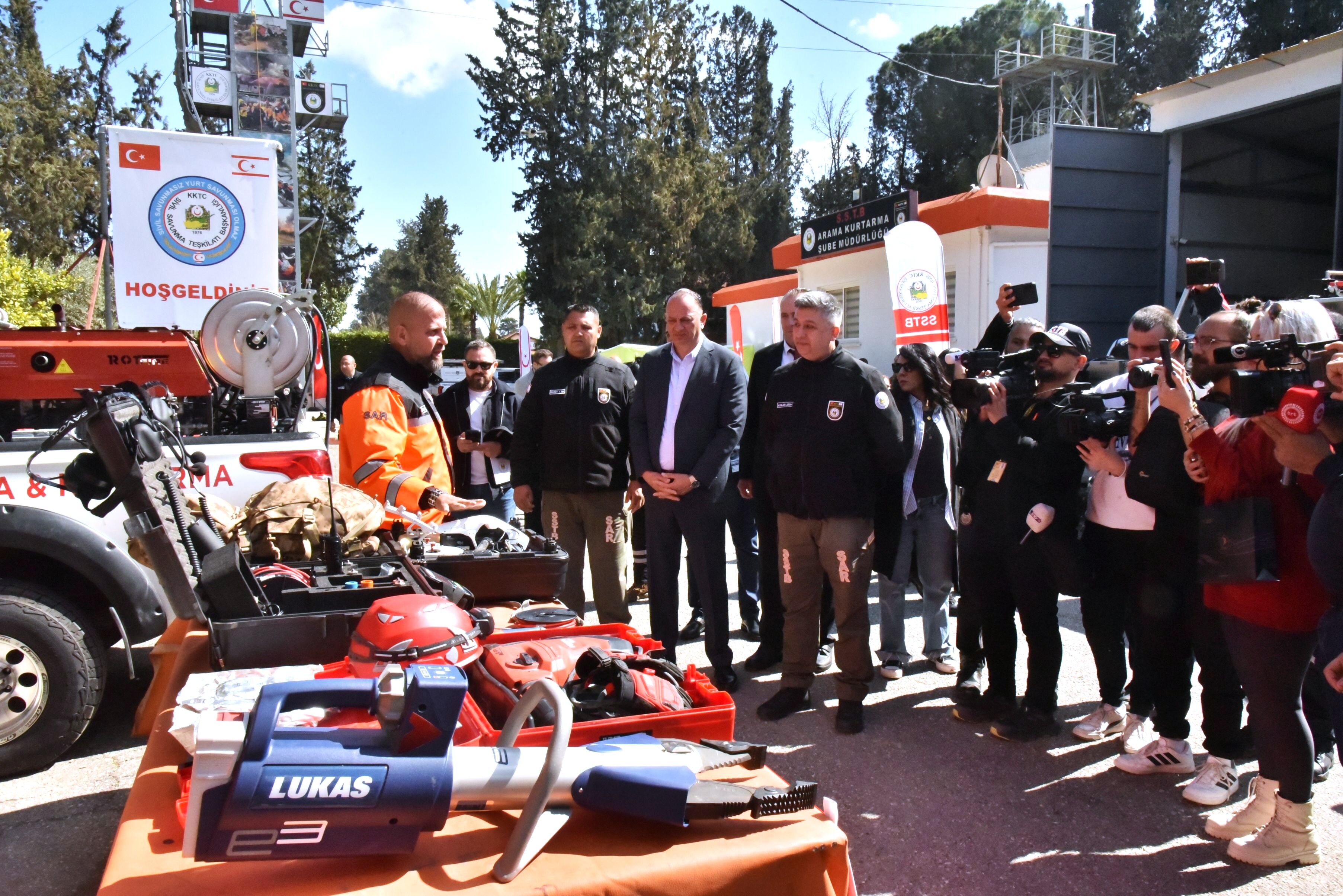 1772275649077Si̇vi̇l Savunma Ti̇m (12)