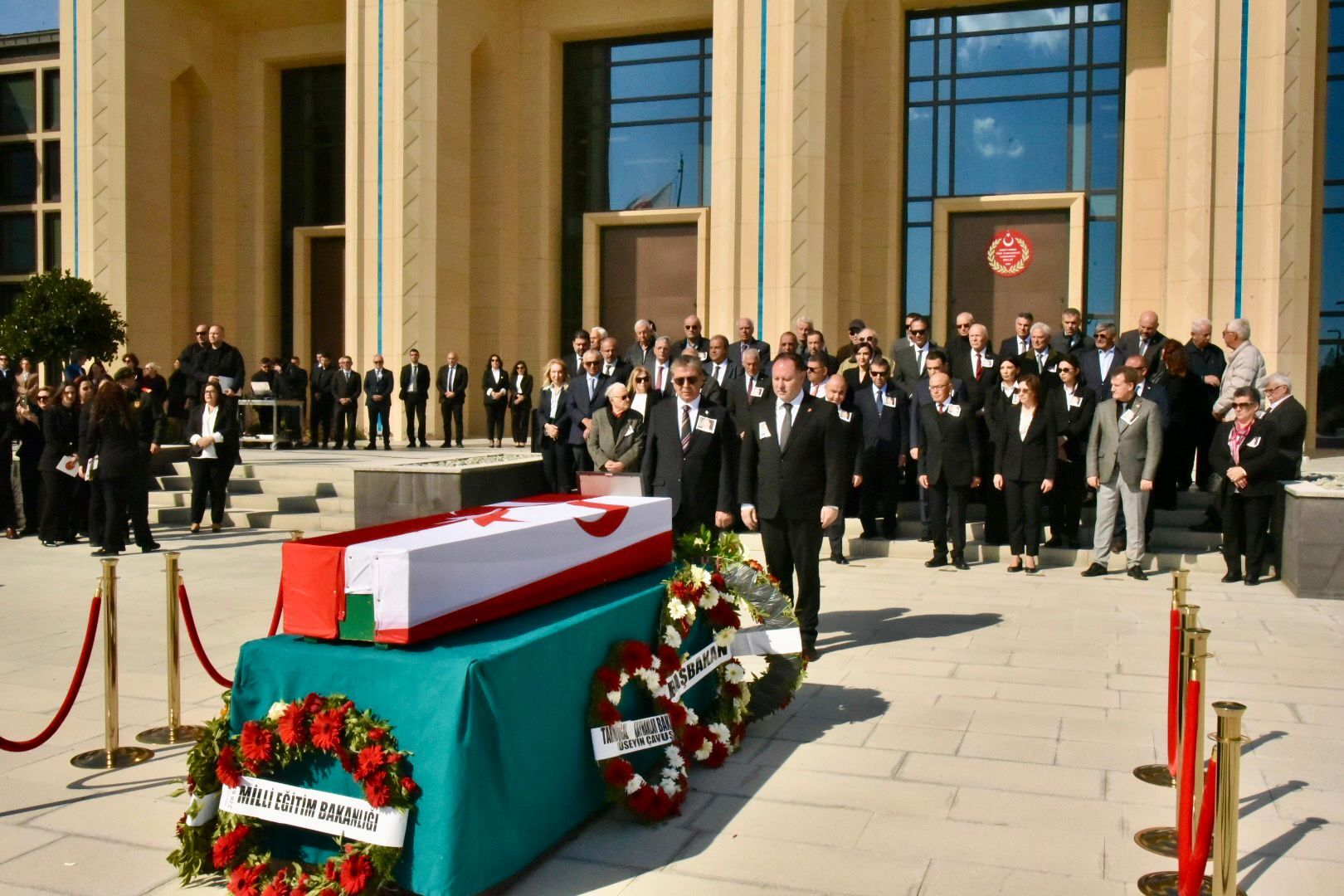 1773134525119Salih Coşar Cenaze 10 Ti̇m