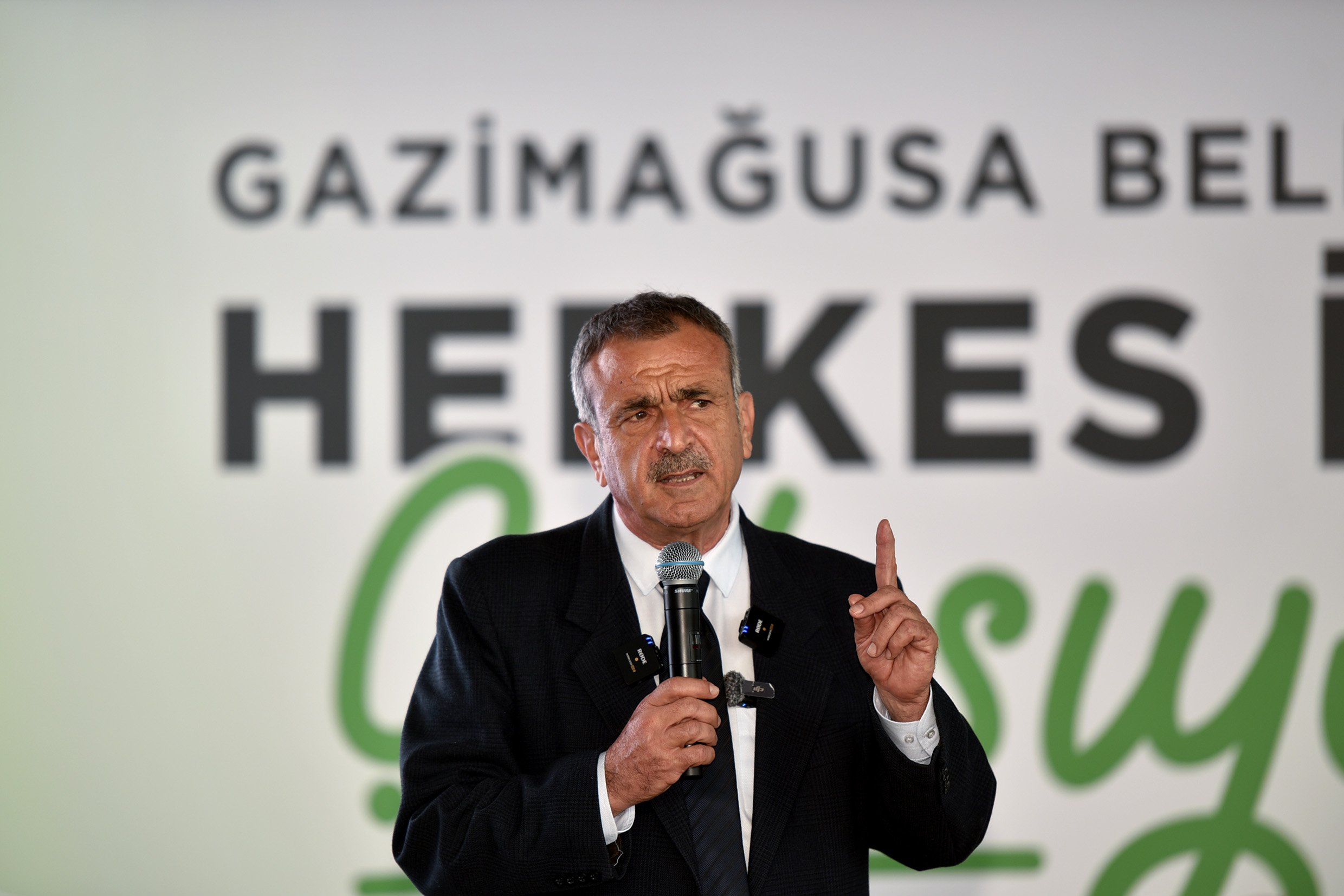 Uluçay, belediye başkanlığına yeniden aday olmak istediğini açıkladı