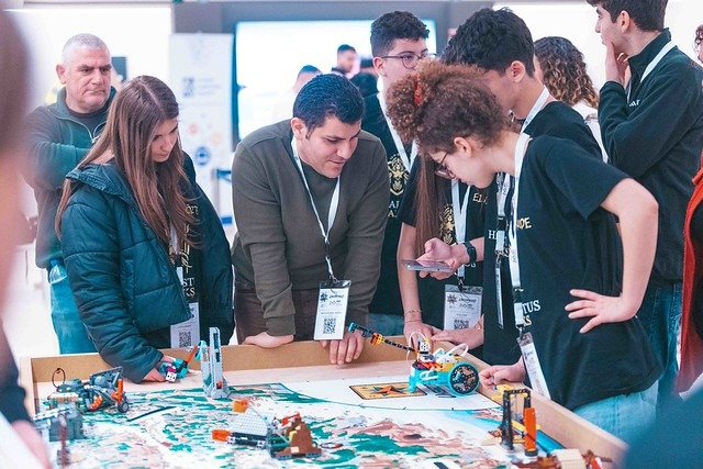 GİGEM “Candela Robotic School” öğrencileri Güney Kıbrıs’ta derece elde etti