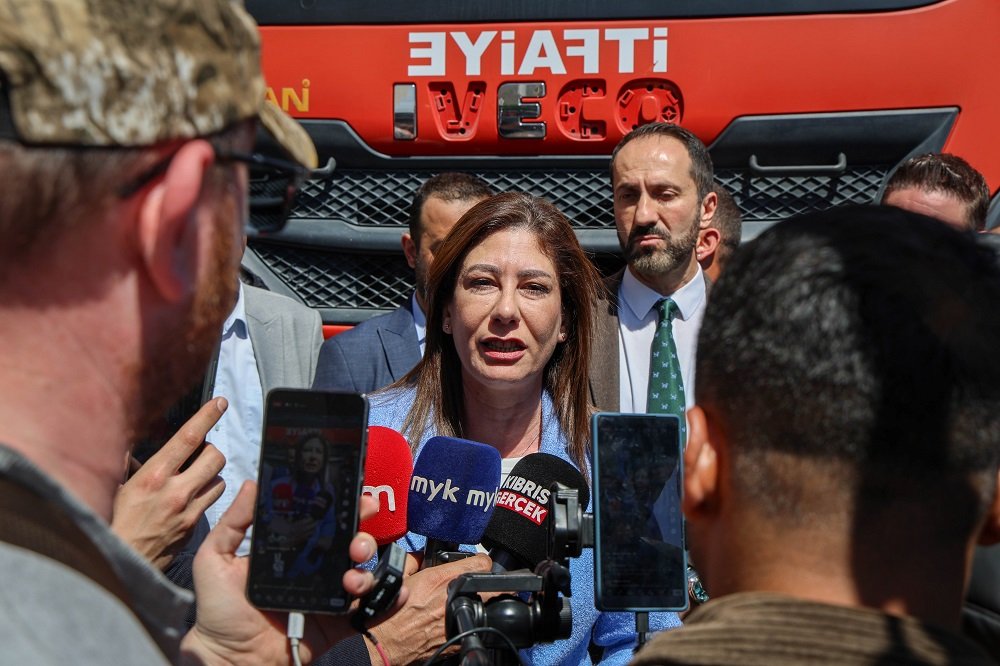 Meclis Önündeki Eylemde İncirli Konuştu: “Yasayı geri çekin ve istifa edin”