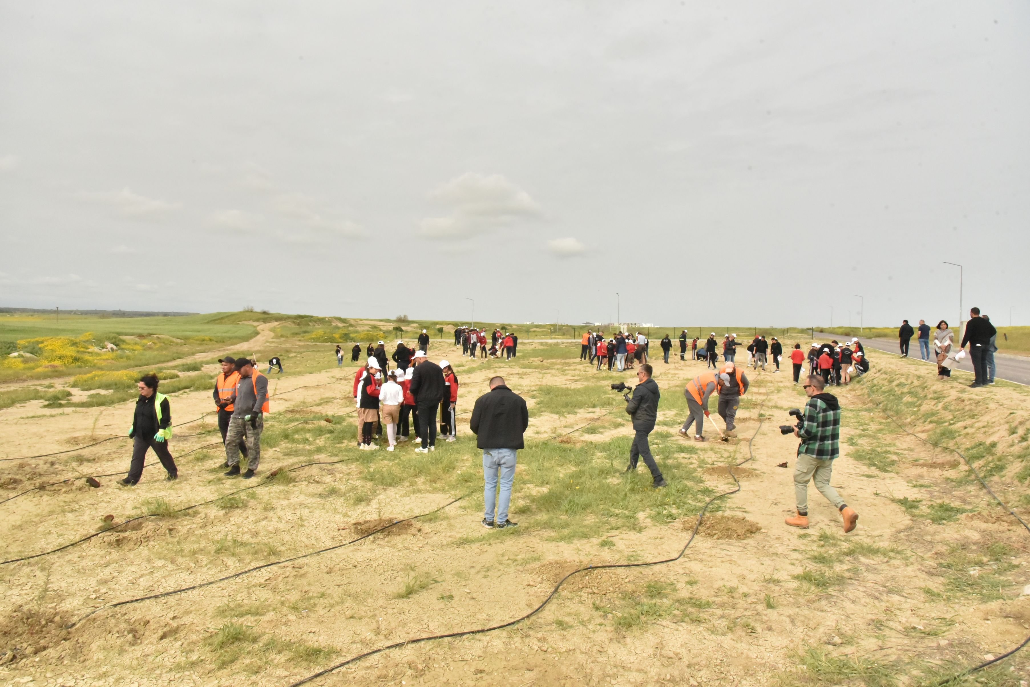 1775033733832Cumhurbaşkanliği Fi̇dan Di̇ki̇mi̇ Ti̇m (5)