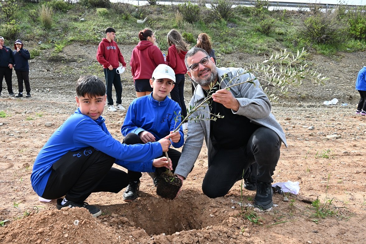 1775034876736Güzelyurt Fidan Dikimi 2