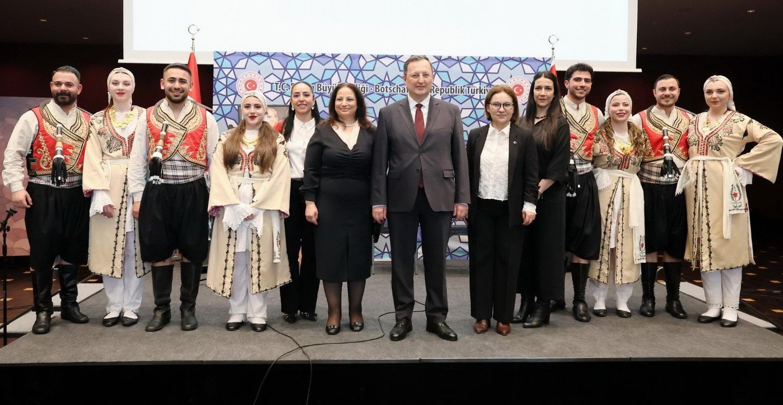 Berlin’de KKTC kültürü tanıtıldı