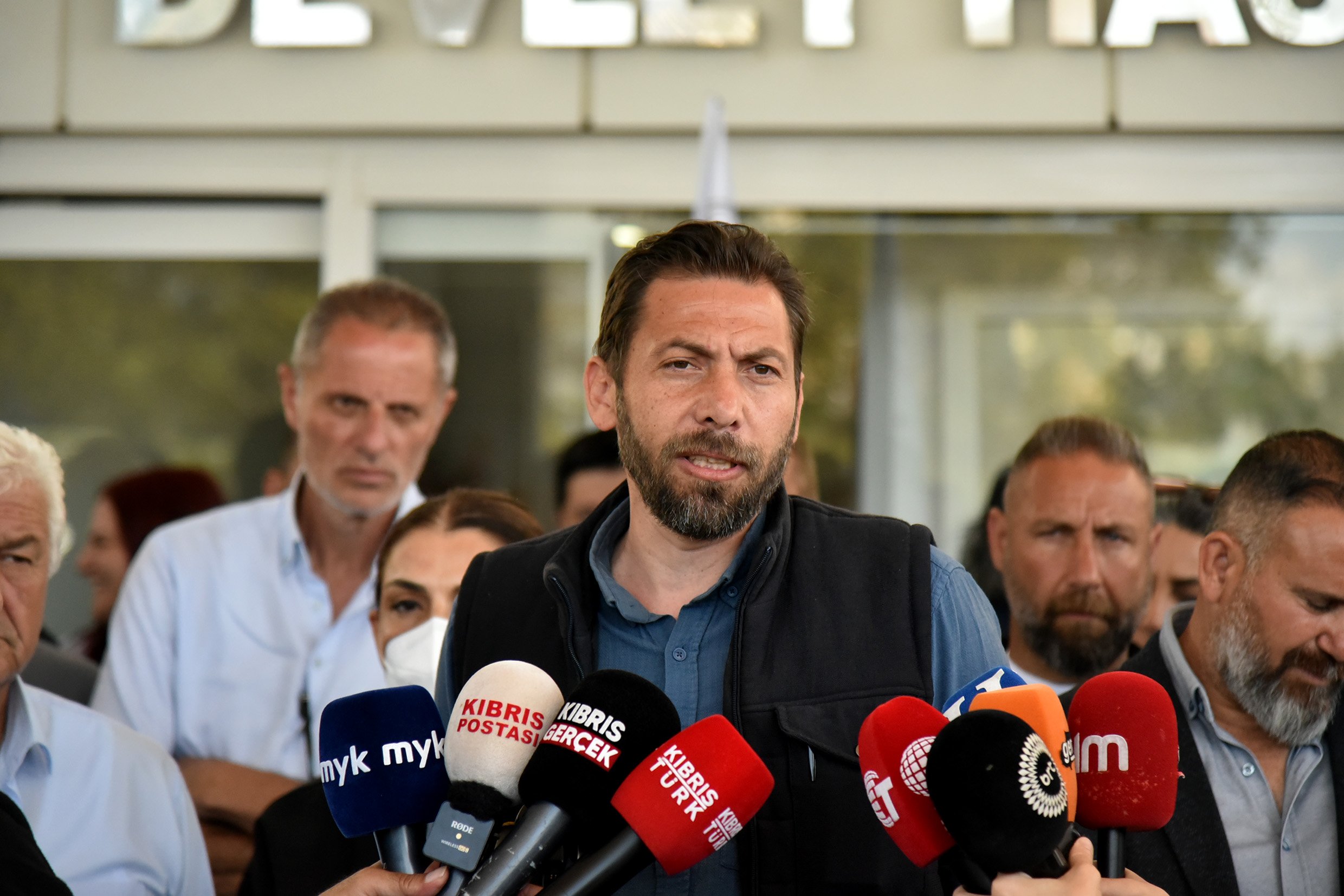 1775729548972Sendikalar Devlet Hastanesi Onu Basın Acıklaması Yaptı 3 So