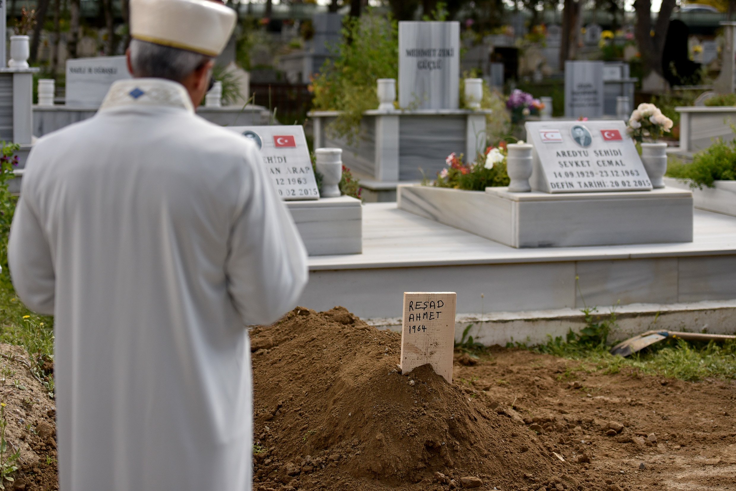 1775810186815Sht Resat Ahmet Defnedildi 11 So