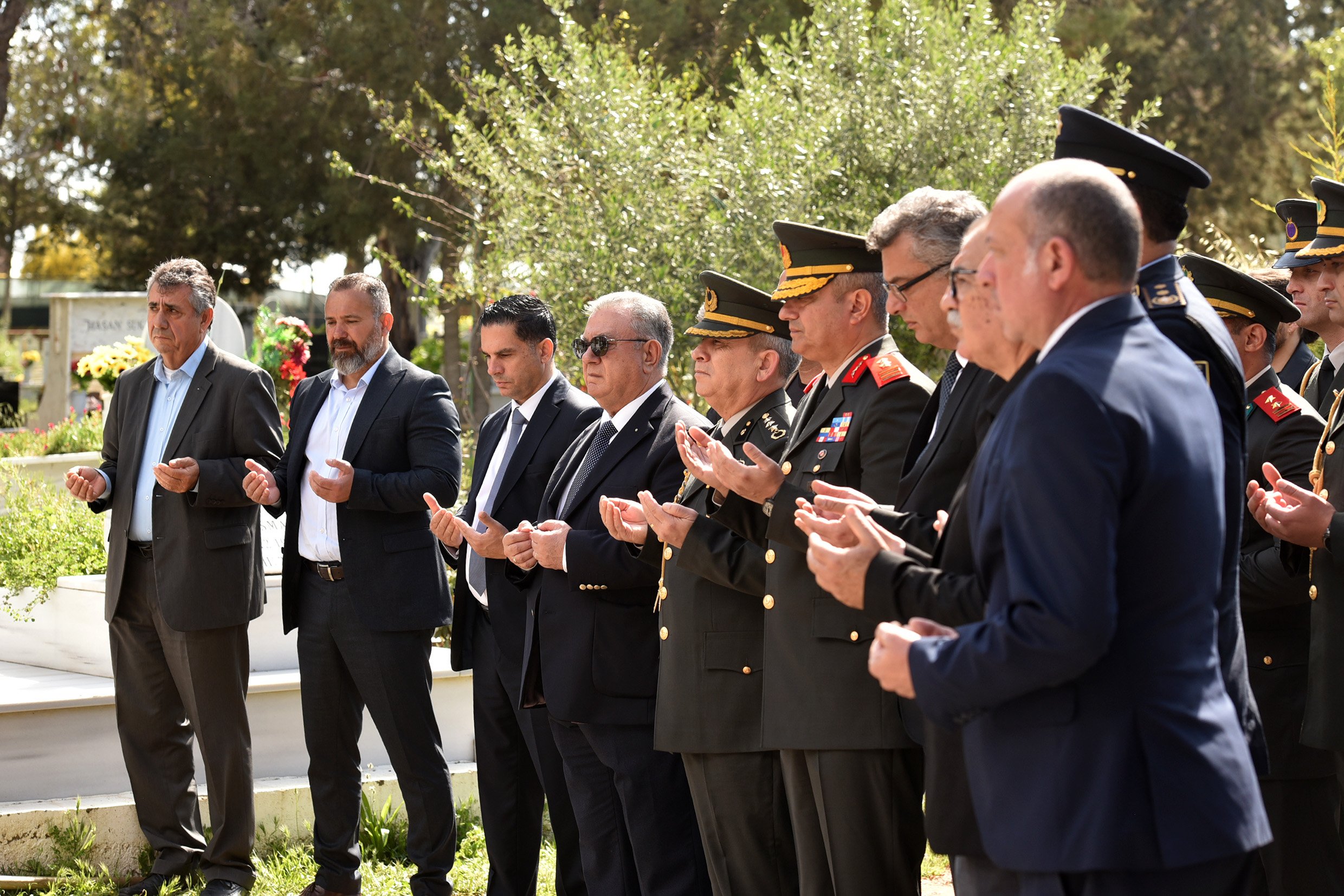 1775810186815Sht Resat Ahmet Defnedildi 13 So