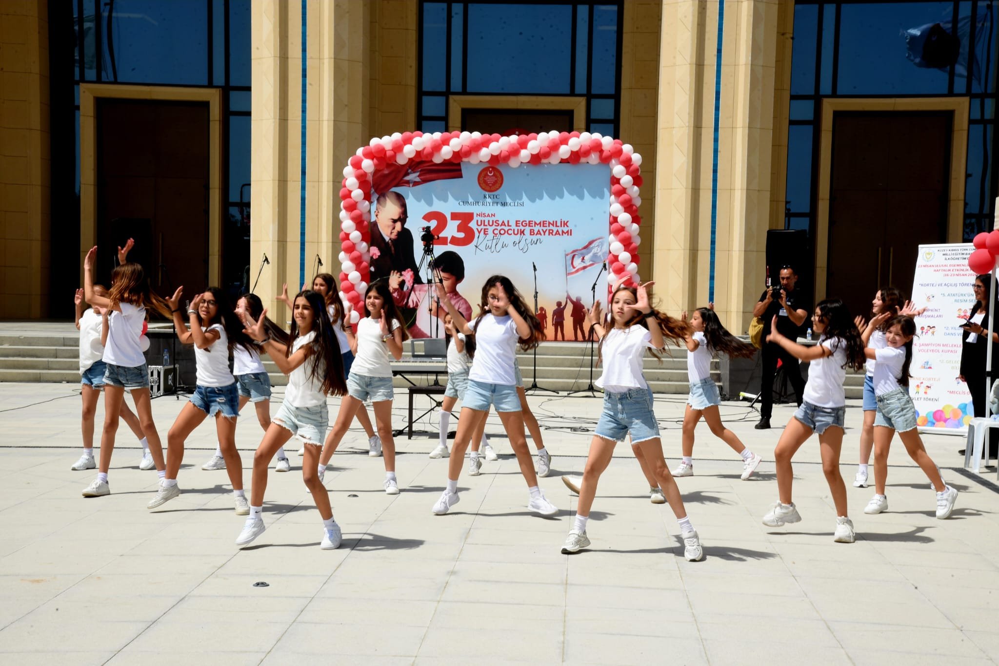 1776338220959Mecli̇s 23 Ni̇san Ero (17)