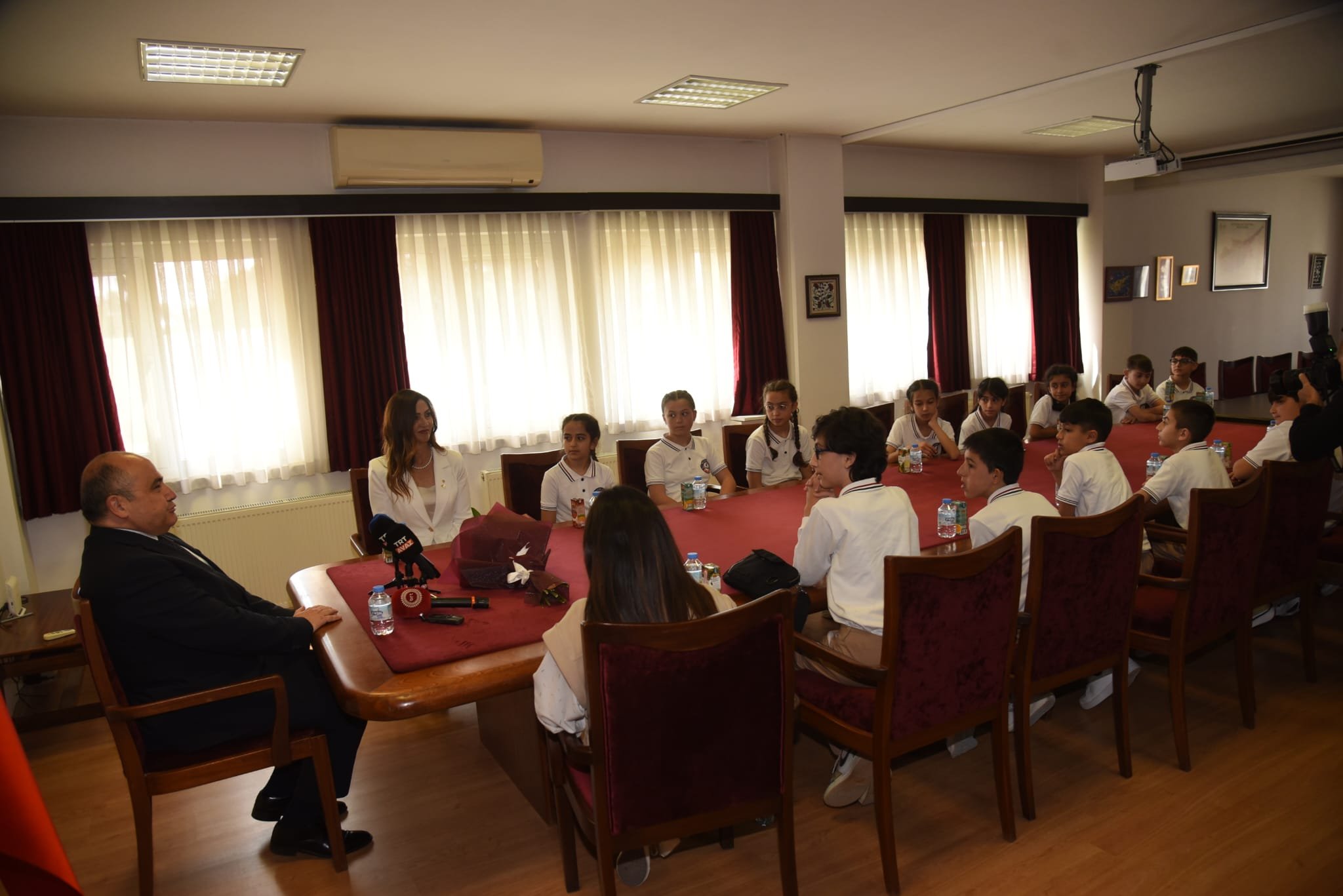 1776681849984Büyükelçi Ziyaret (Ero) (14)