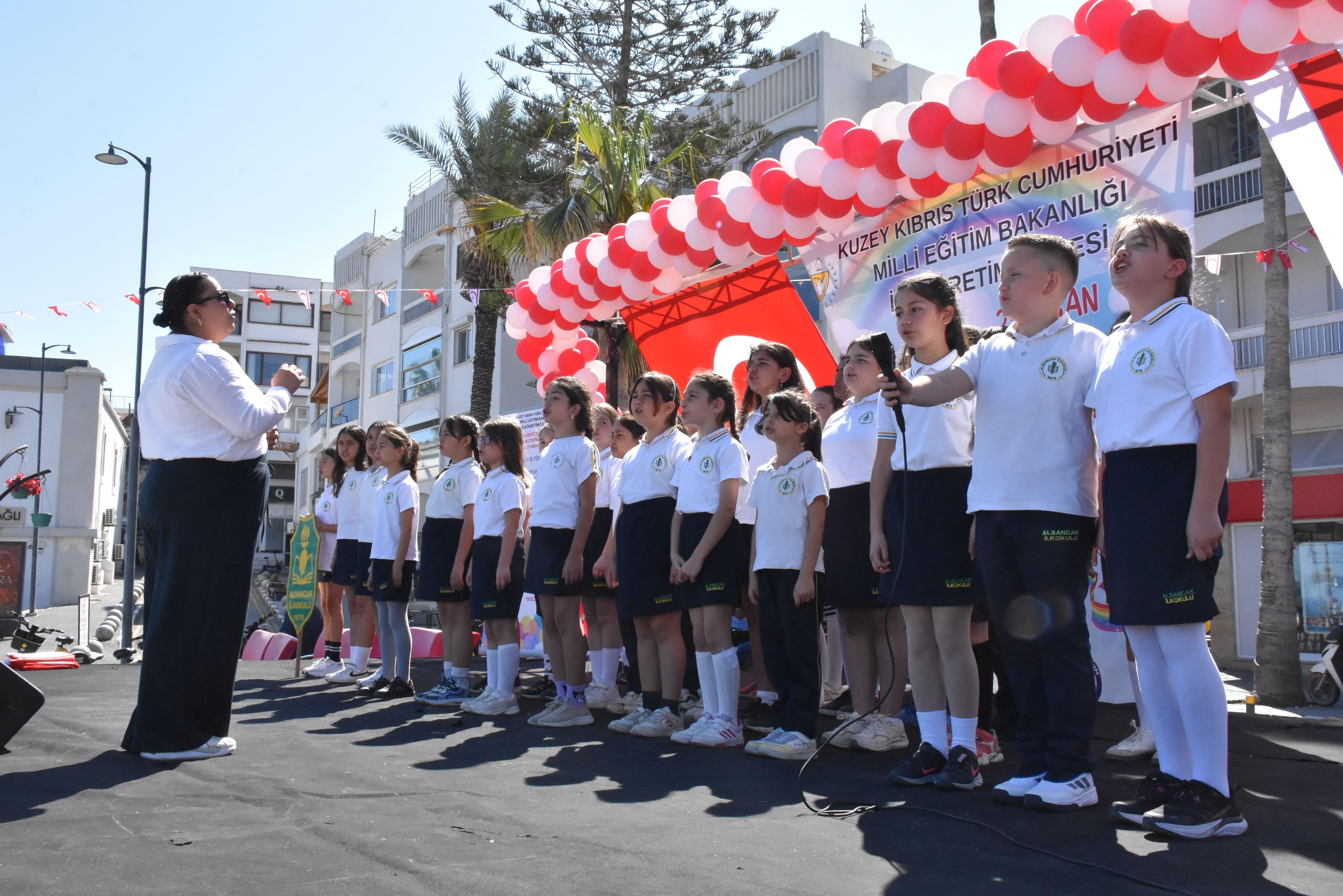 1776760708463Gi̇rne 23 Ni̇san (3)