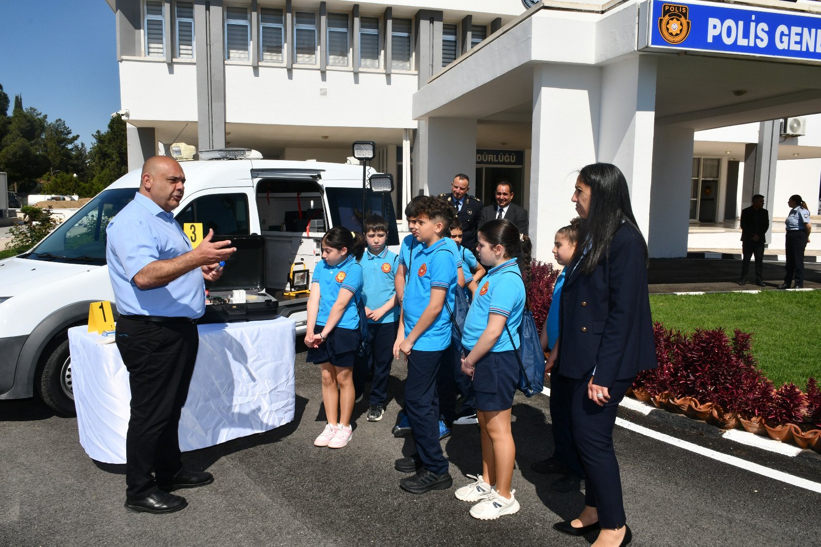 177676999957023 Ni̇san Poli̇s Zi̇yaret7