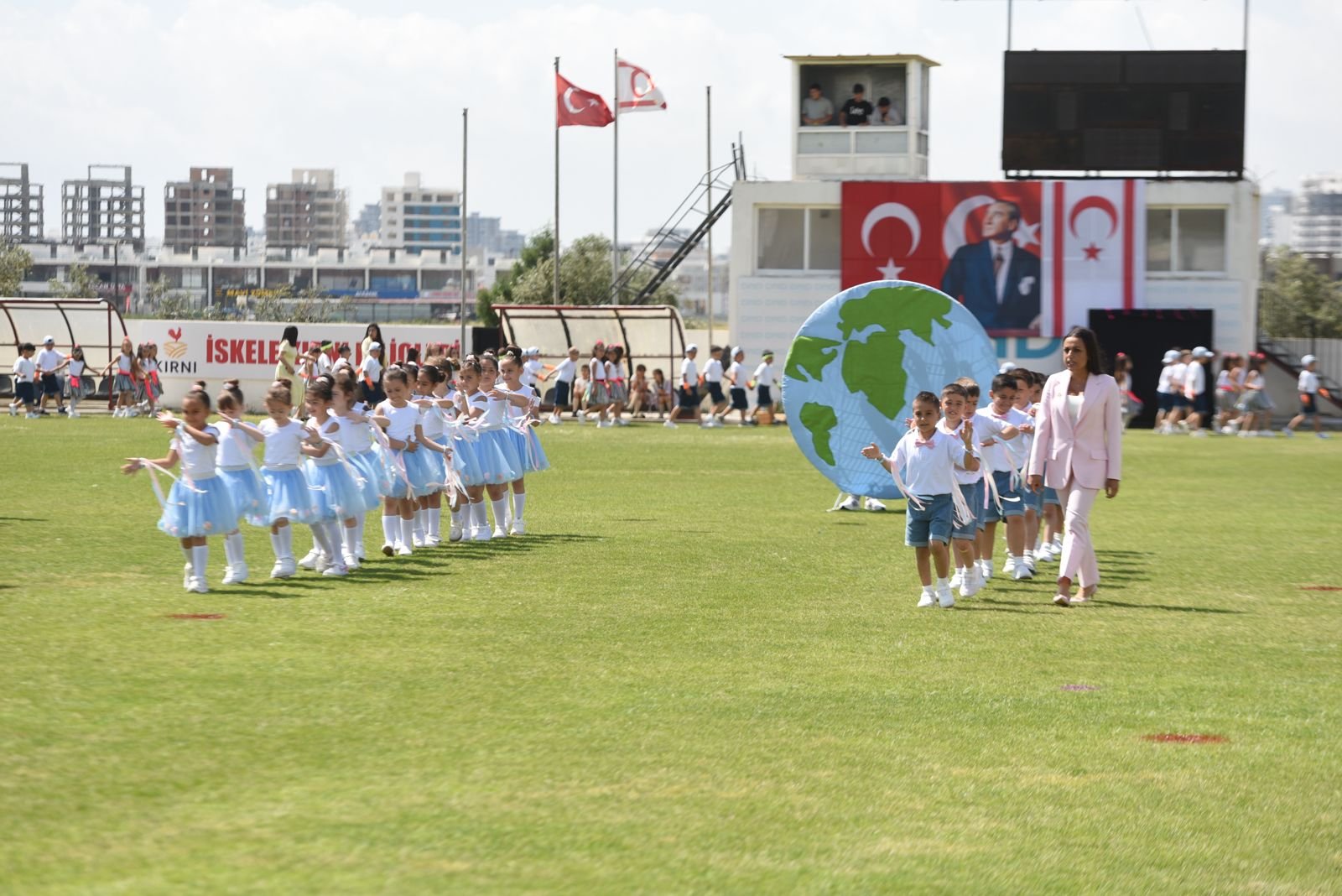 1776939362013Tören 13