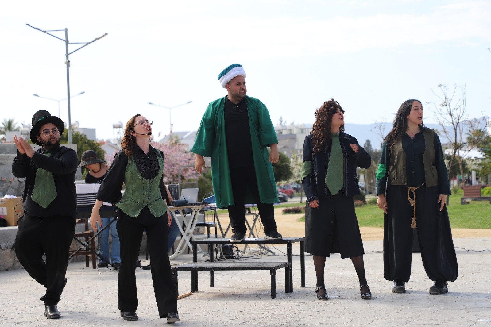 1777377080971Baraka Kültür1