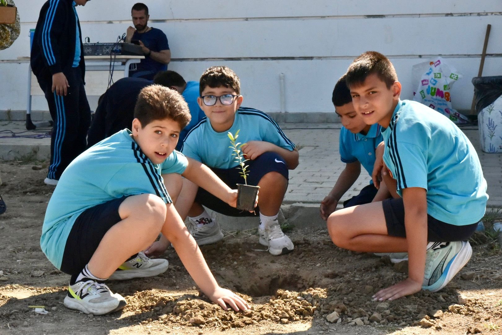 17774486016698Eadb7A7 079C 4187 B1Bc 5B44Afad71A6