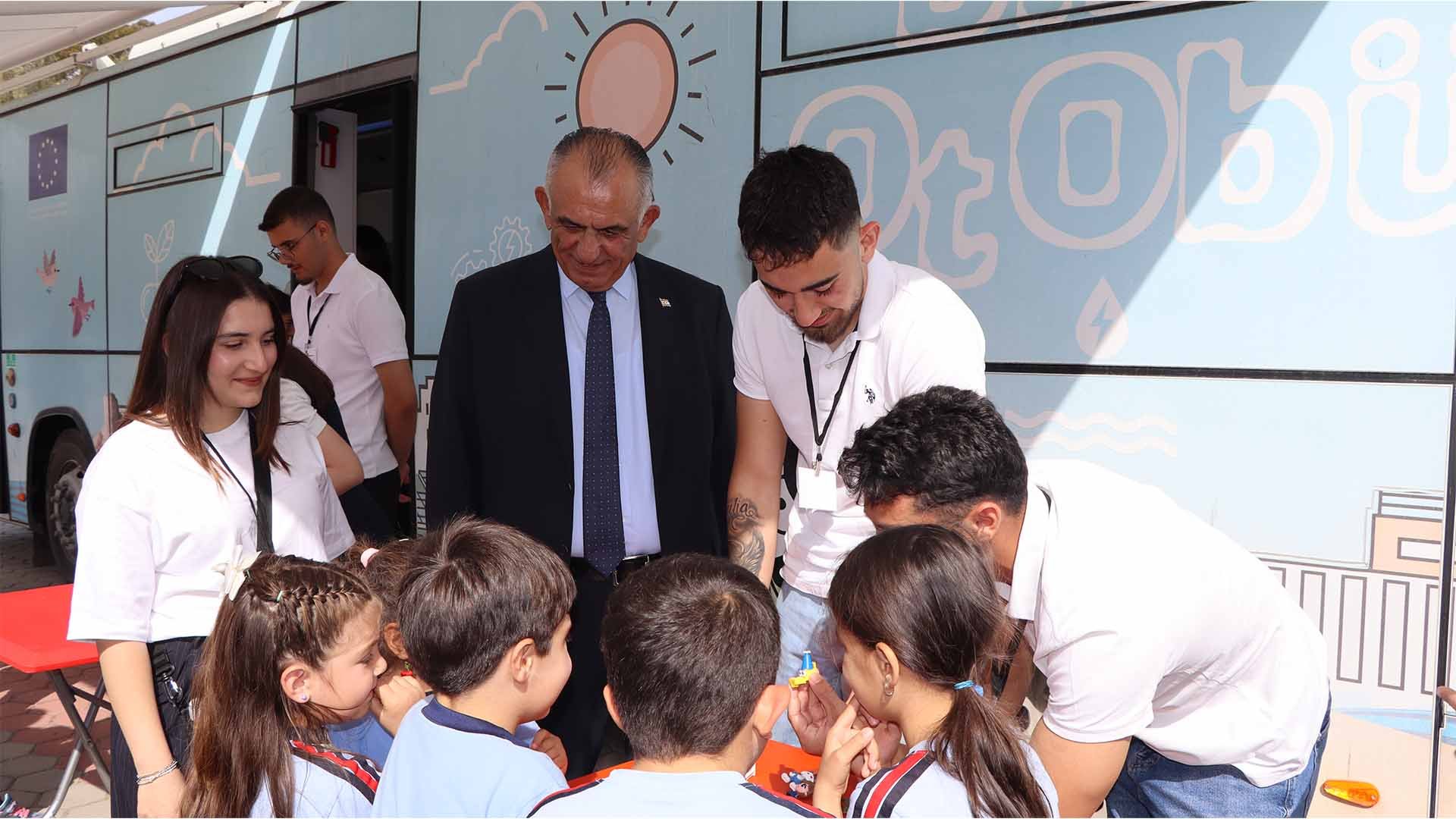 1778502385770Meb Aöa Şenli̇k (4)