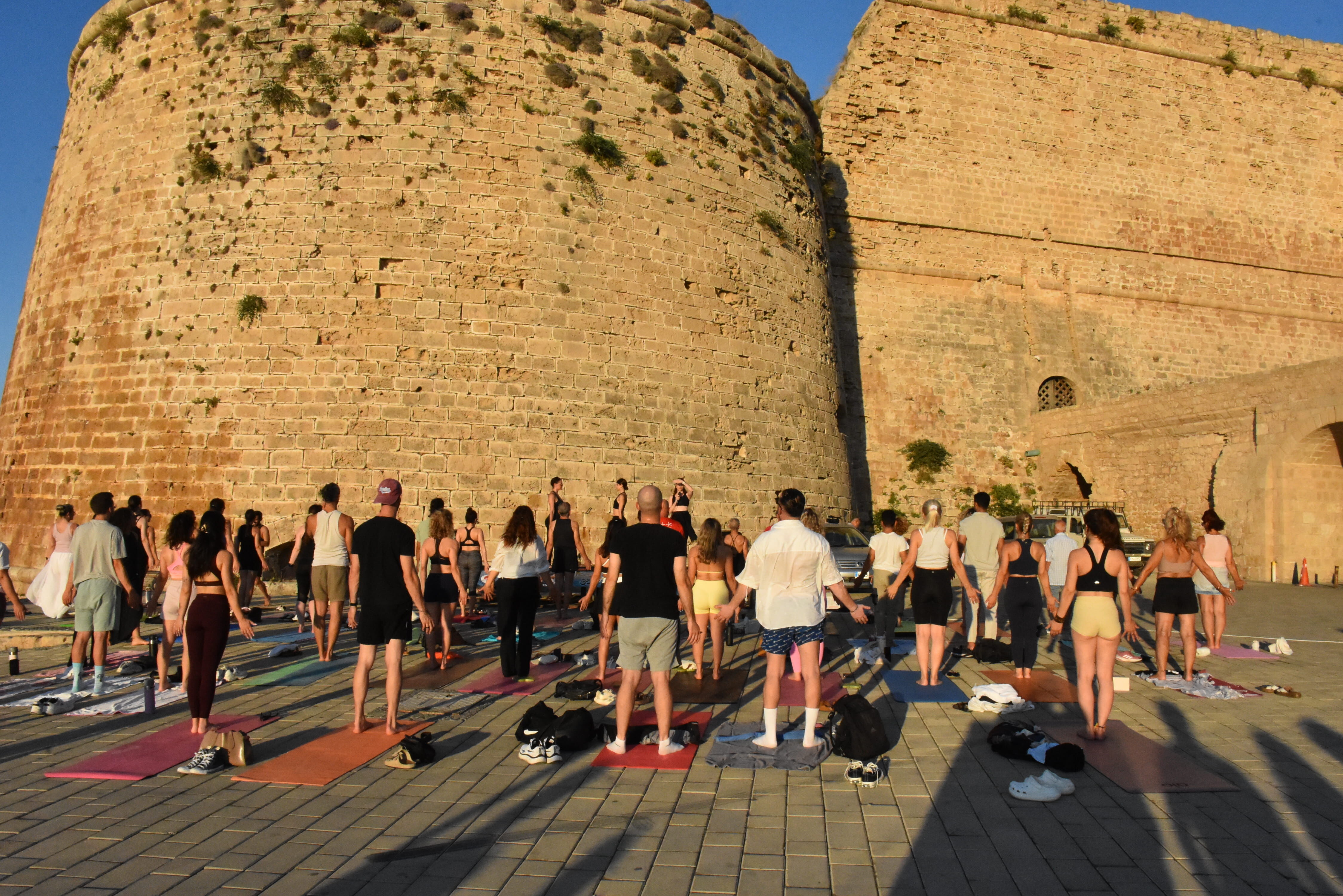 1782124333268Gi̇rne Beledi̇yesi̇ Yoga Günü (4)