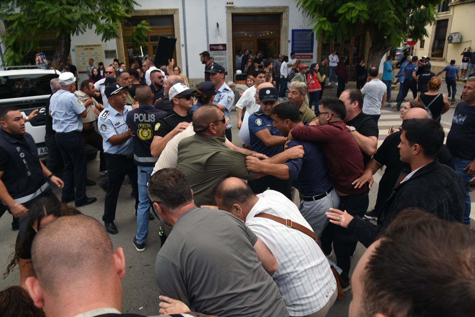 1790936722391Gemi Faciası Mahkeme (Erol) (2)