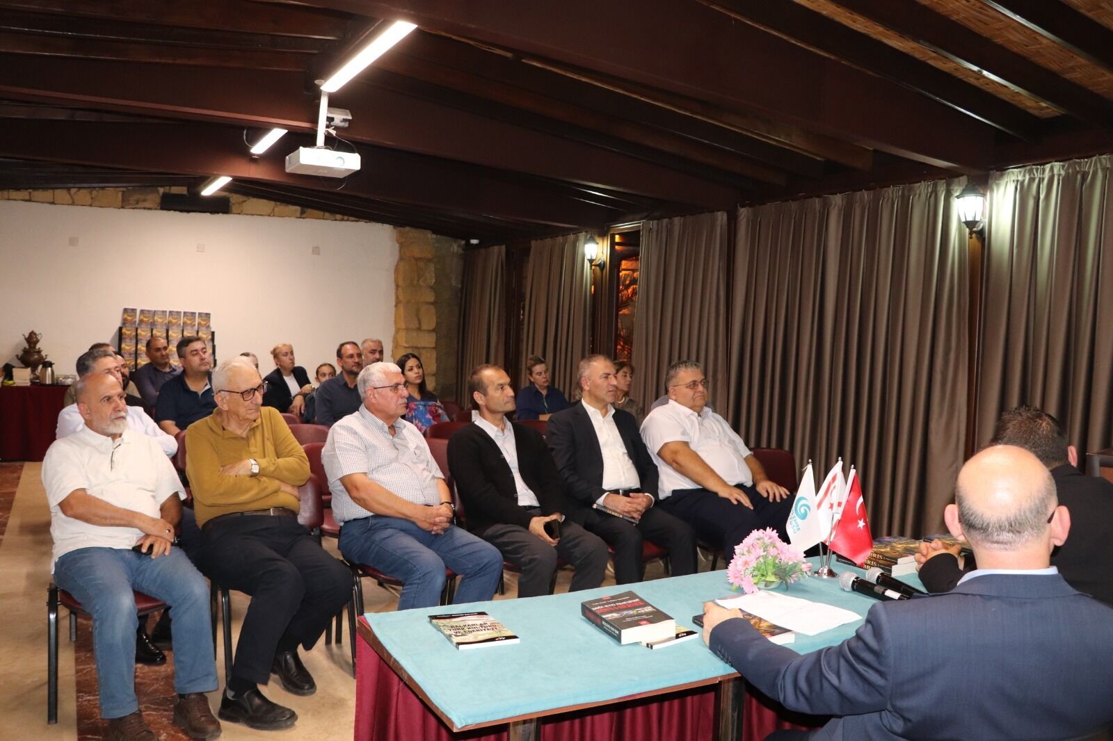 “Osman Baymak’ı Anma ve Mavide Bir Nokta Kıbrıs Kitap Tanıtım Etkinliği” düzenlendi